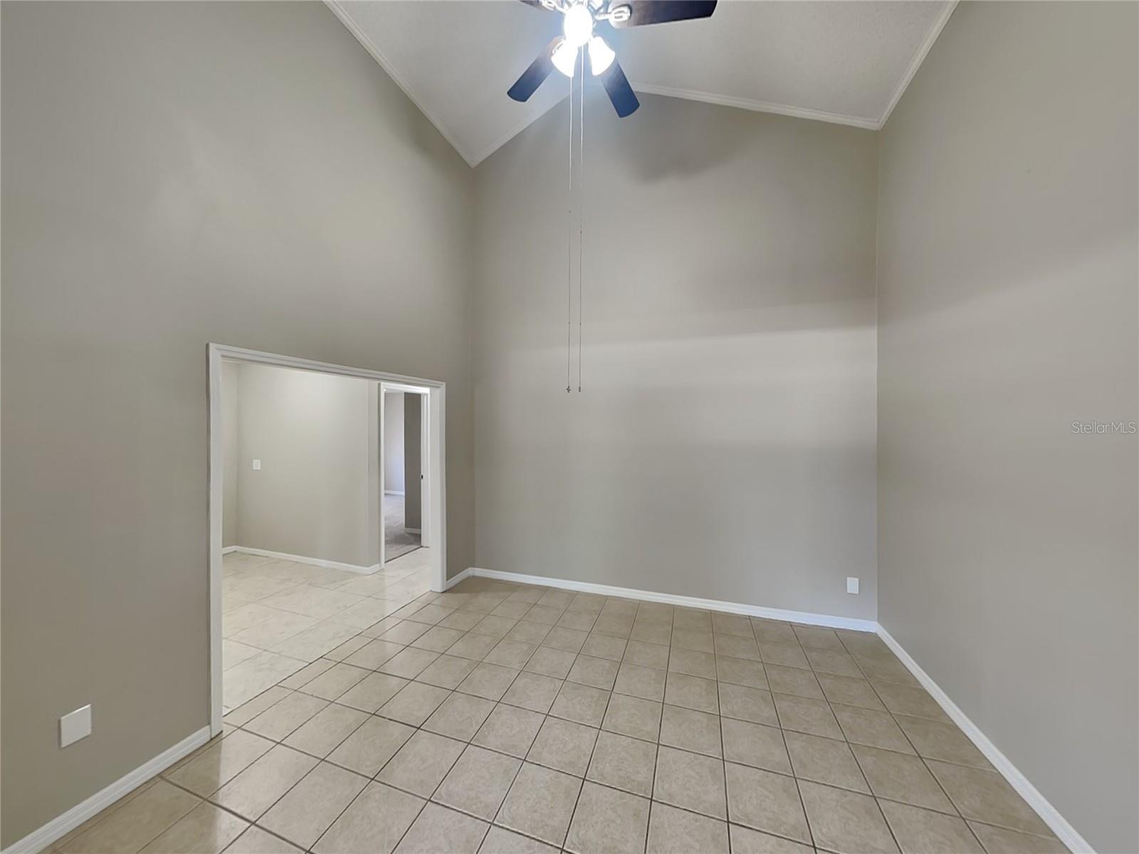 Image 4 of 18 For 1326 Hatch Place