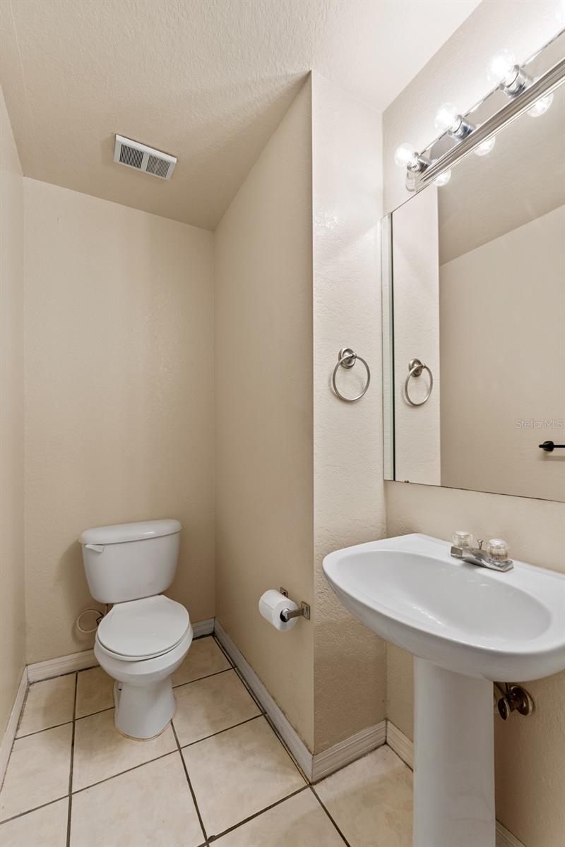 Image 30 of 47 For 5039 Sunridge Palms Drive 204