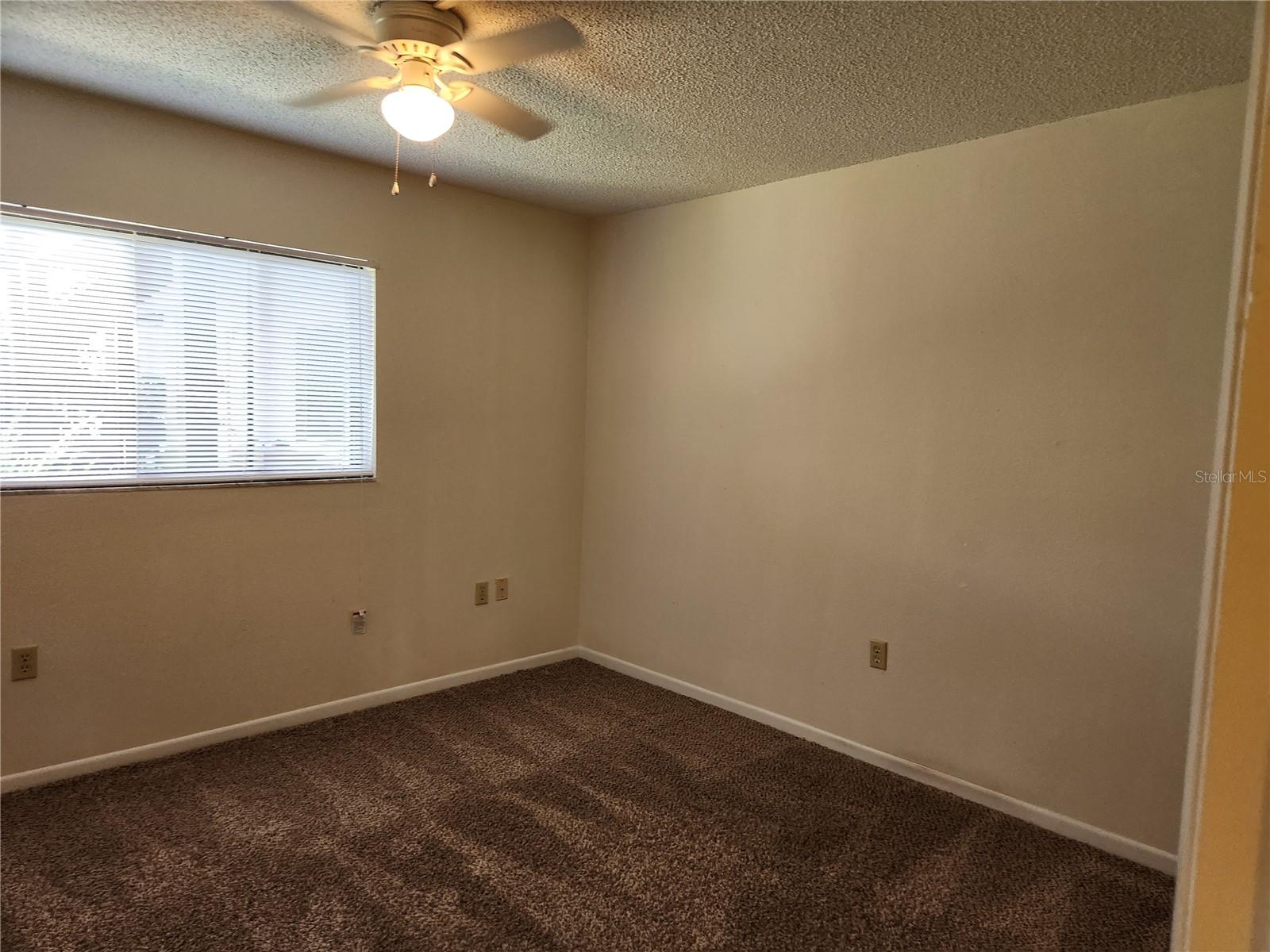 Image 8 of 13 For 2685 Sabal Springs Circle 103