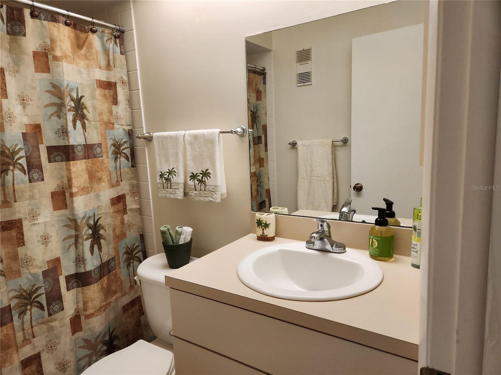 Image 9 of 13 For 2685 Sabal Springs Circle 103