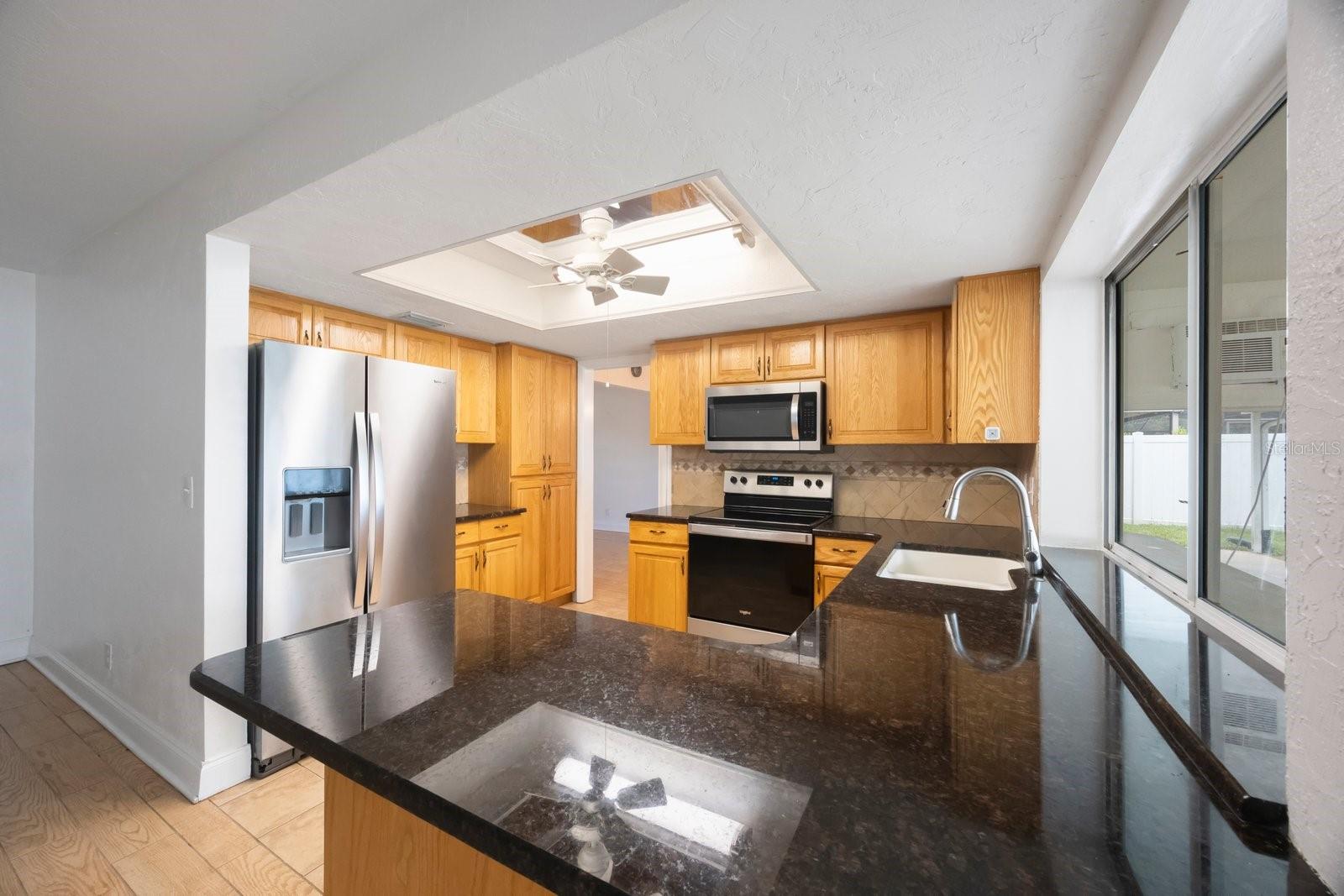 Image 15 of 47 For 13208 88th Avenue