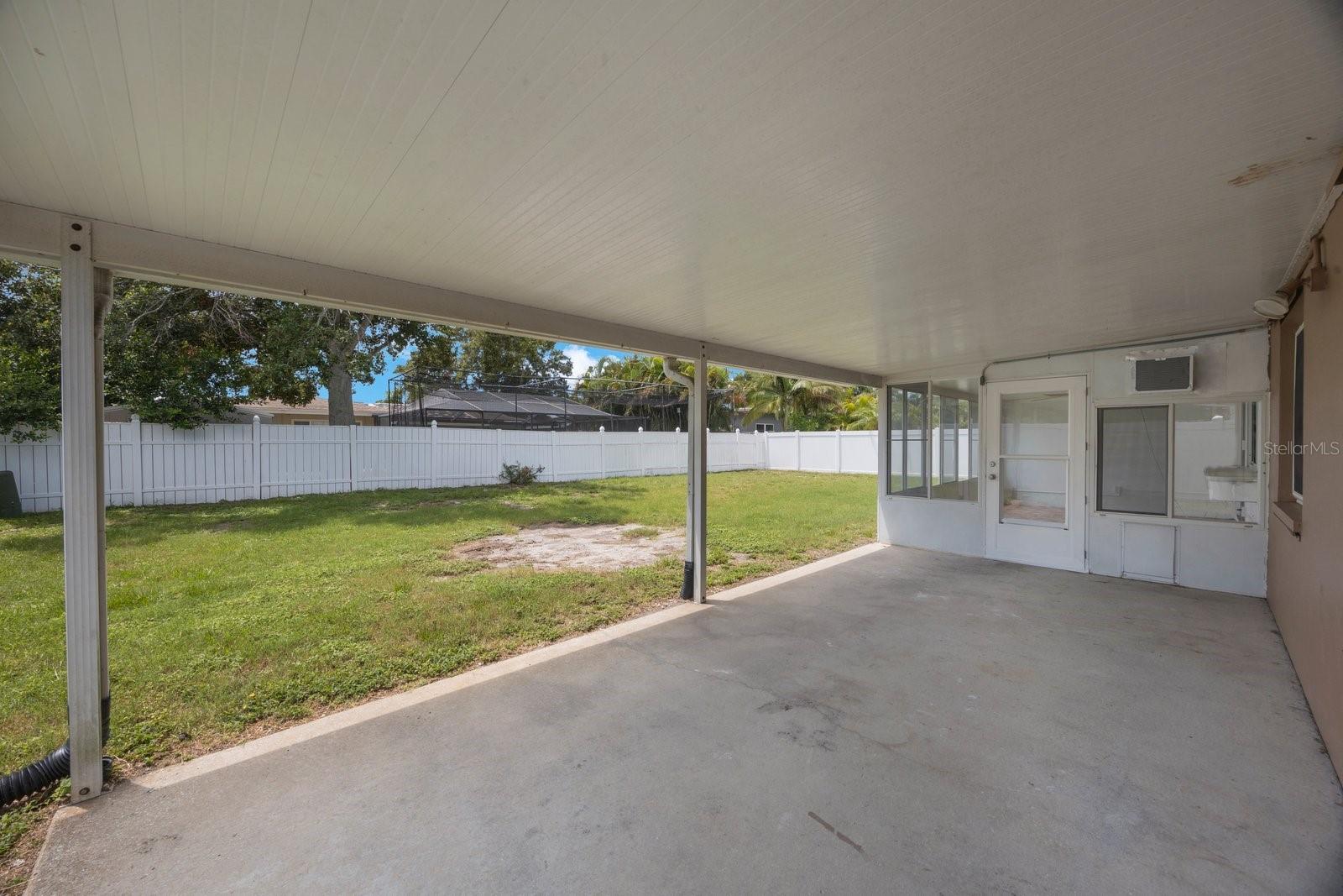 Image 37 of 47 For 13208 88th Avenue