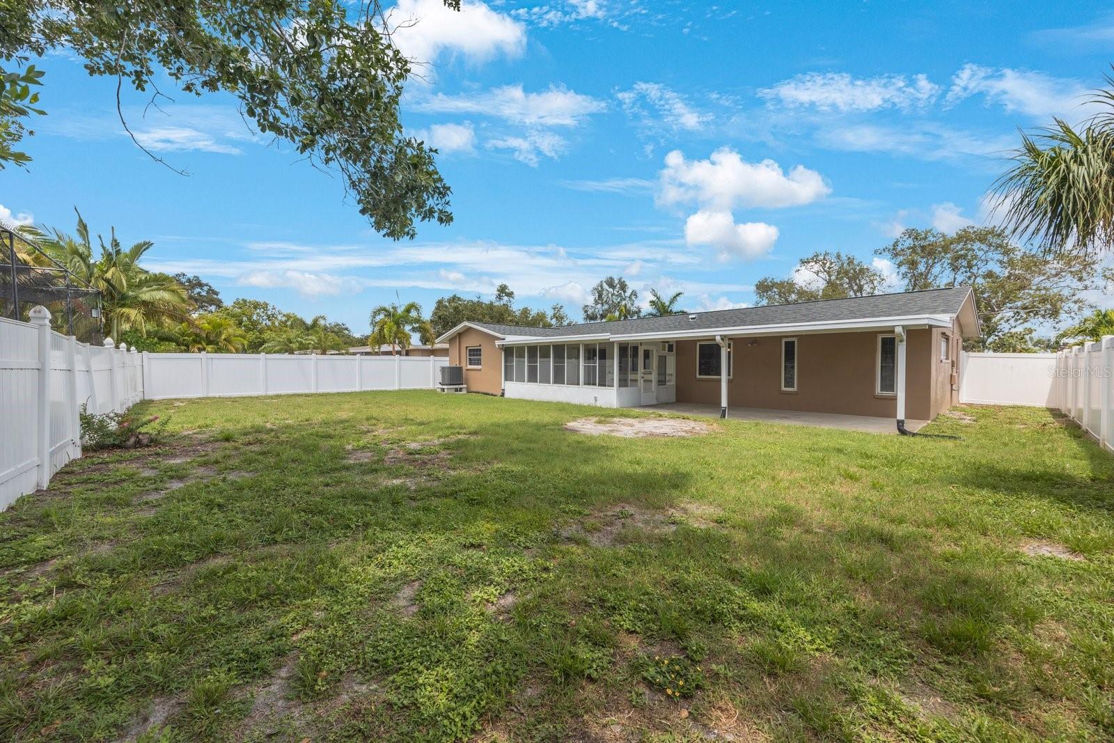 Image 39 of 47 For 13208 88th Avenue