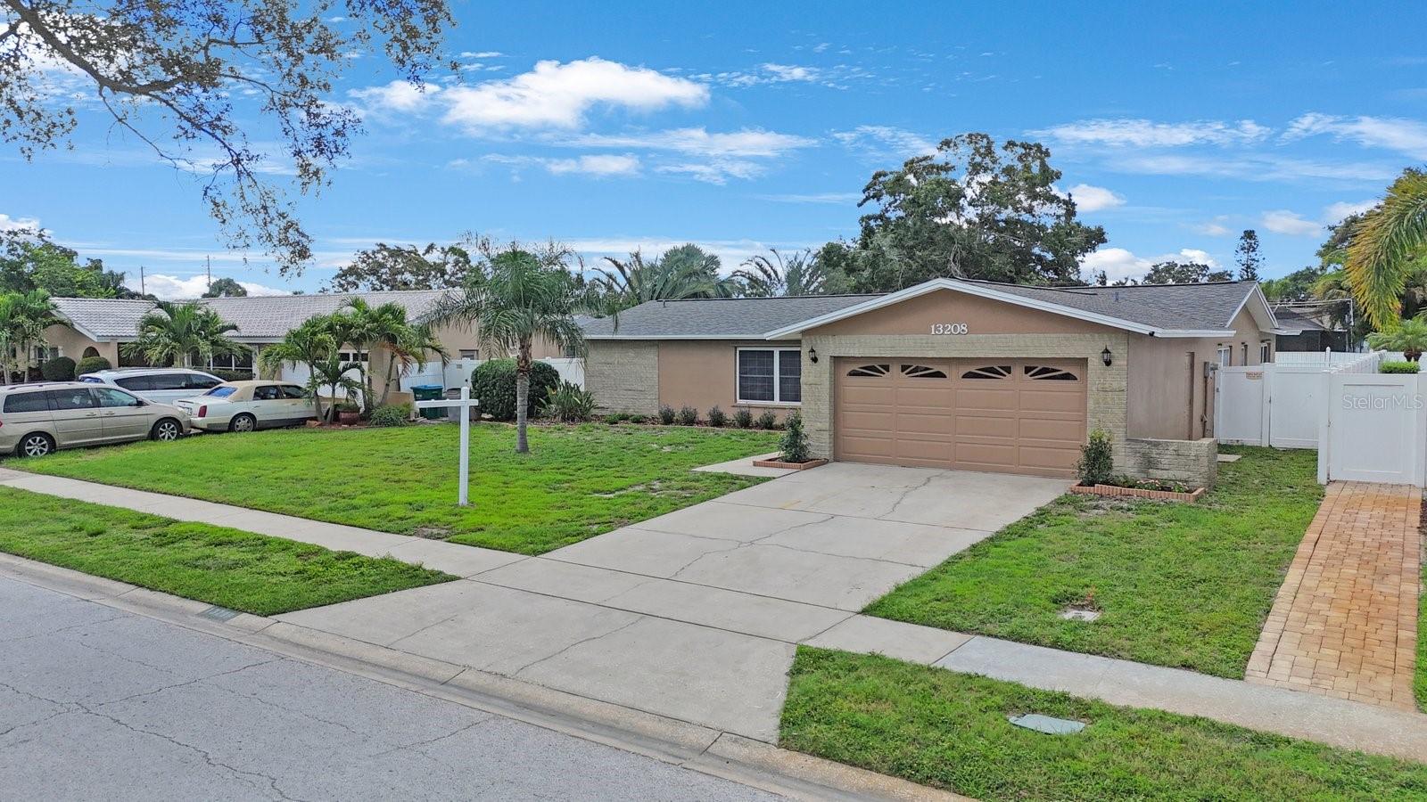 Image 42 of 47 For 13208 88th Avenue