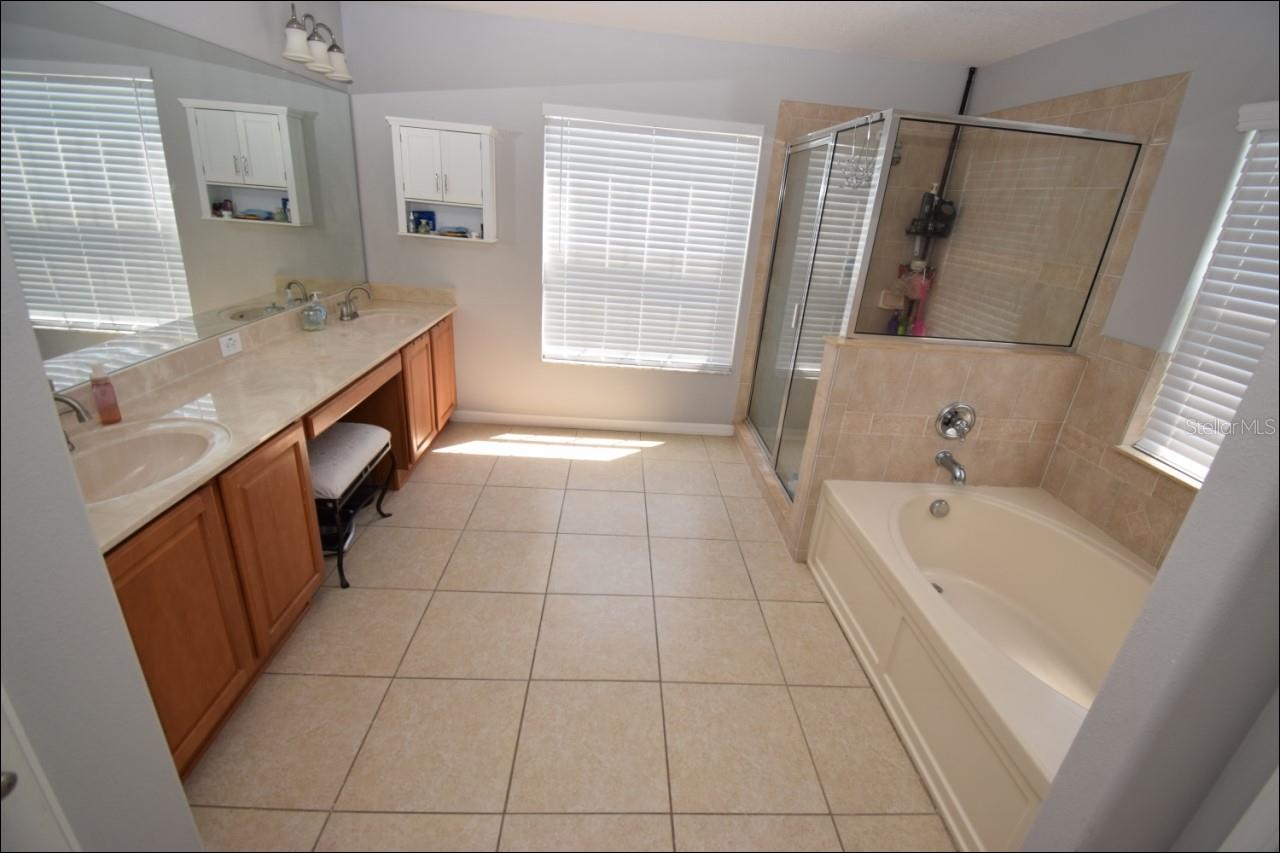 Image 24 of 37 For 11314 Callaway Pond Drive