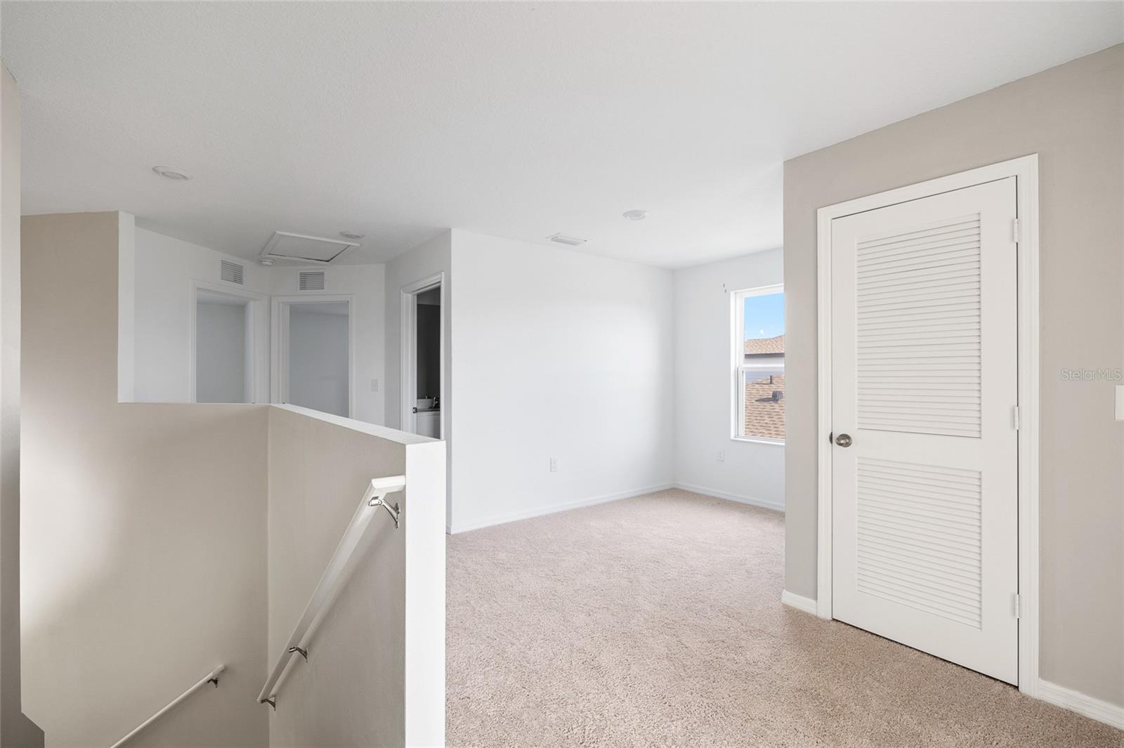 Image 16 of 37 For 5317 Cricket Road