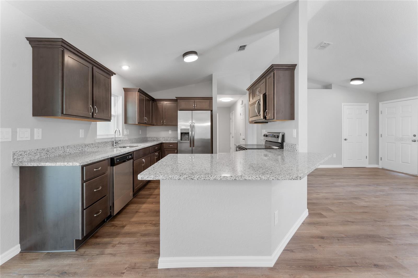 Image 11 of 50 For 9461 Sandree Drive