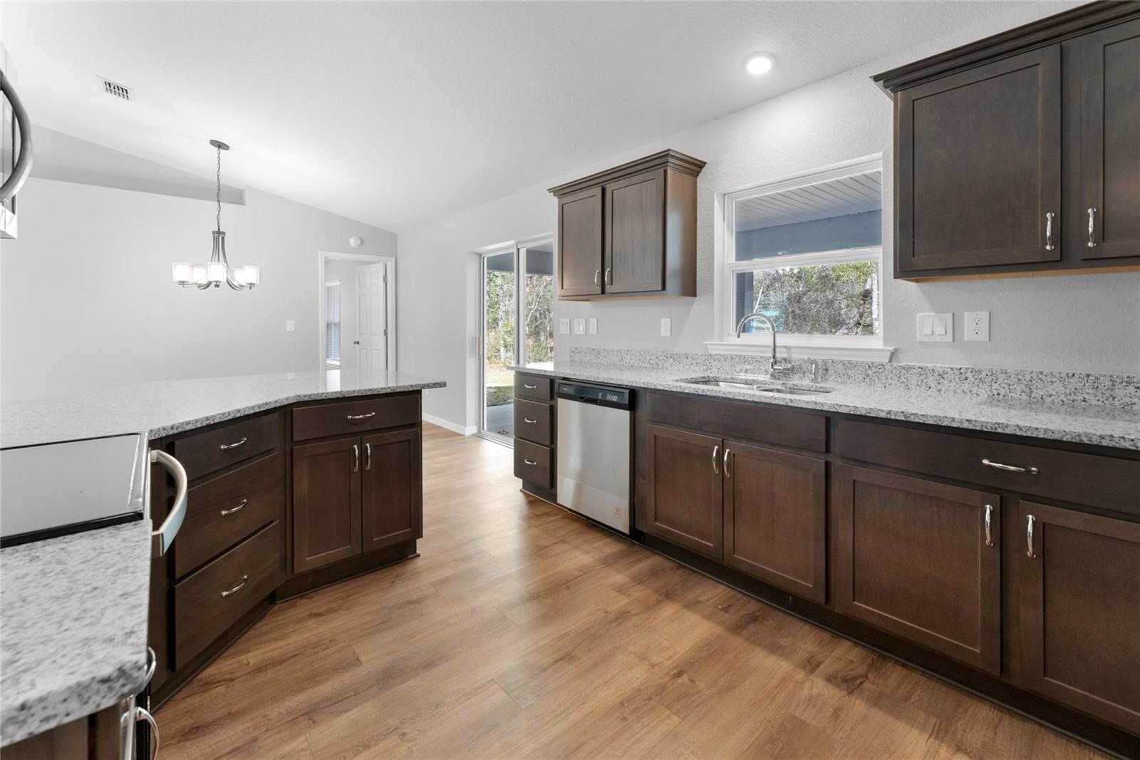 Image 13 of 50 For 9461 Sandree Drive