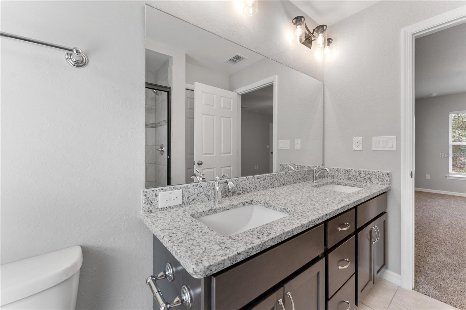 Image 23 of 50 For 9461 Sandree Drive