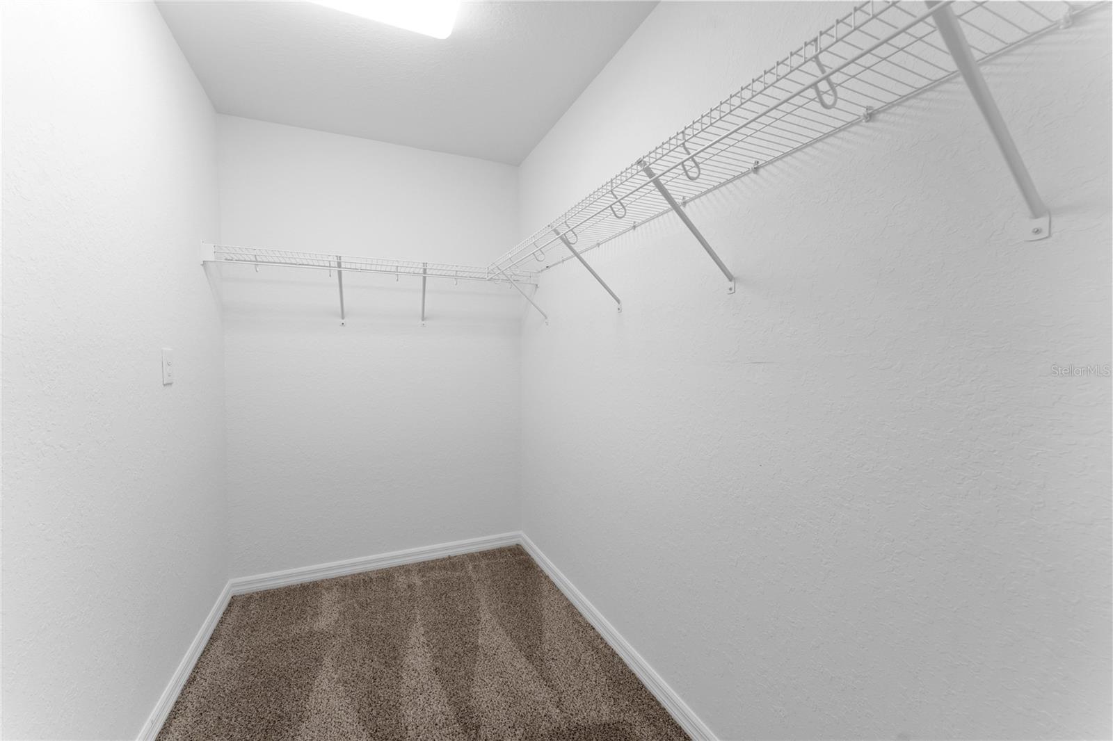 Image 25 of 50 For 9461 Sandree Drive