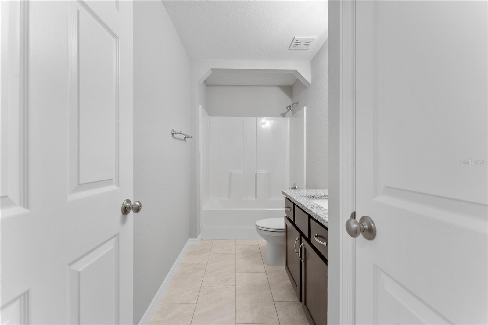 Image 30 of 50 For 9461 Sandree Drive