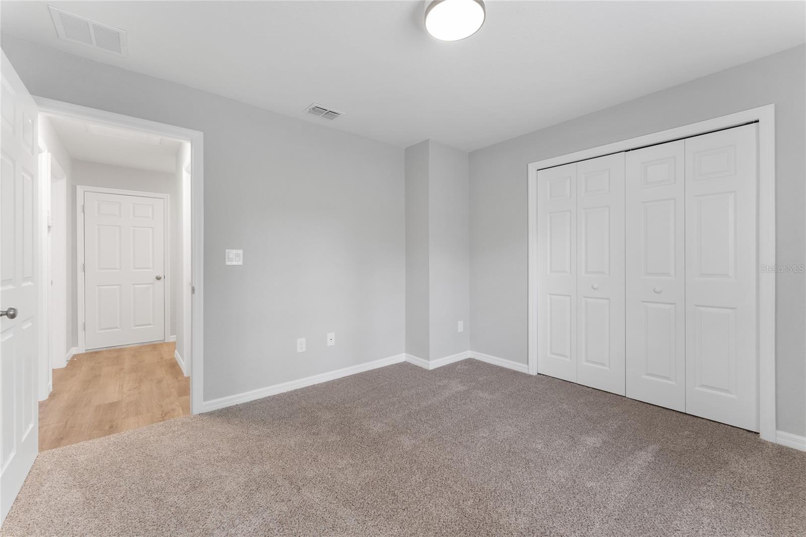 Image 33 of 50 For 9461 Sandree Drive