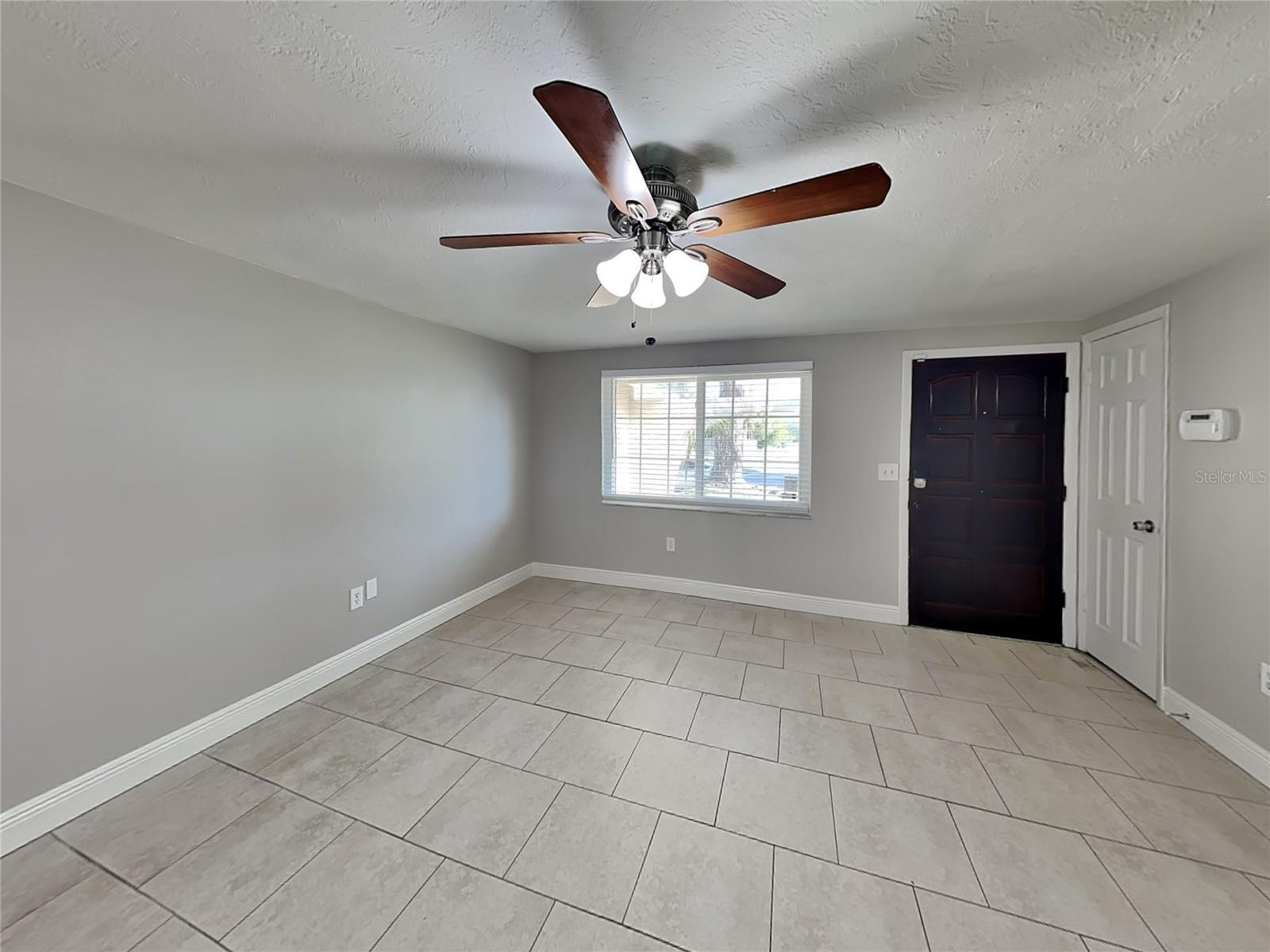 Image 2 of 15 For 5058 Silk Oak Drive
