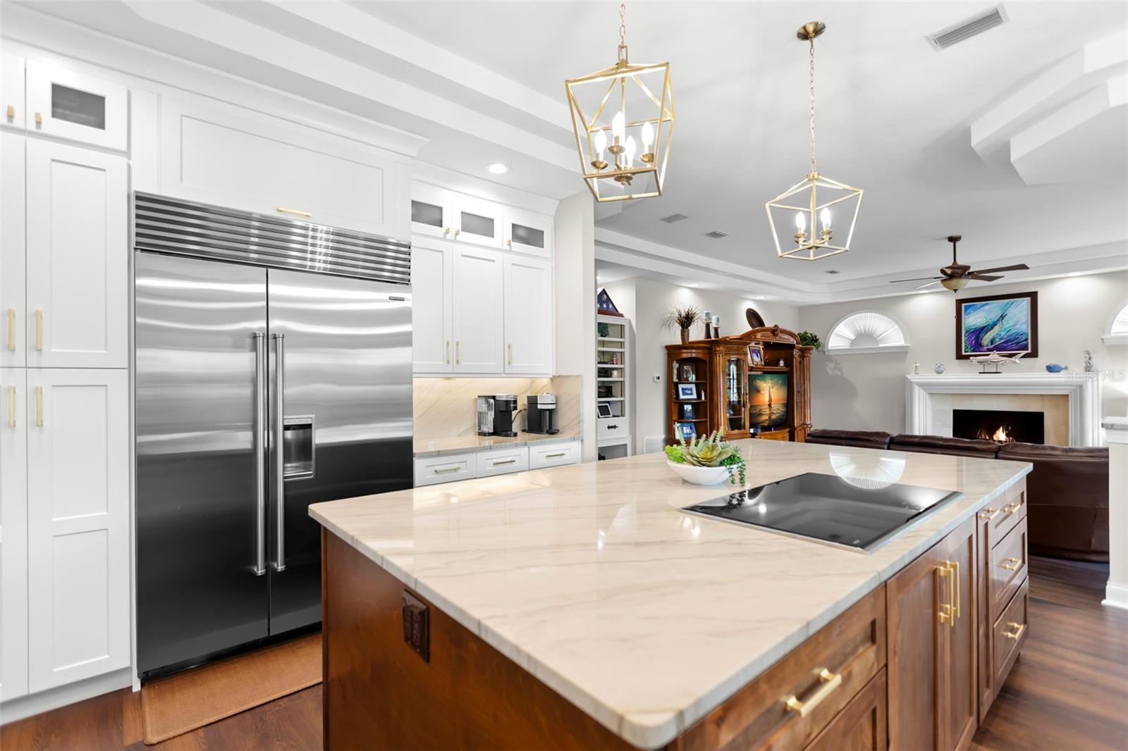 Listing photo id 22 for 9183 Waterash Lane N