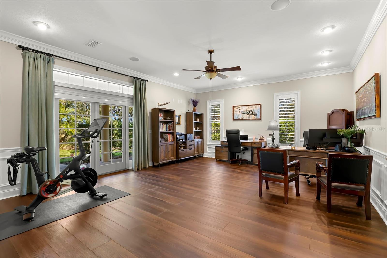 Listing photo id 27 for 9183 Waterash Lane N