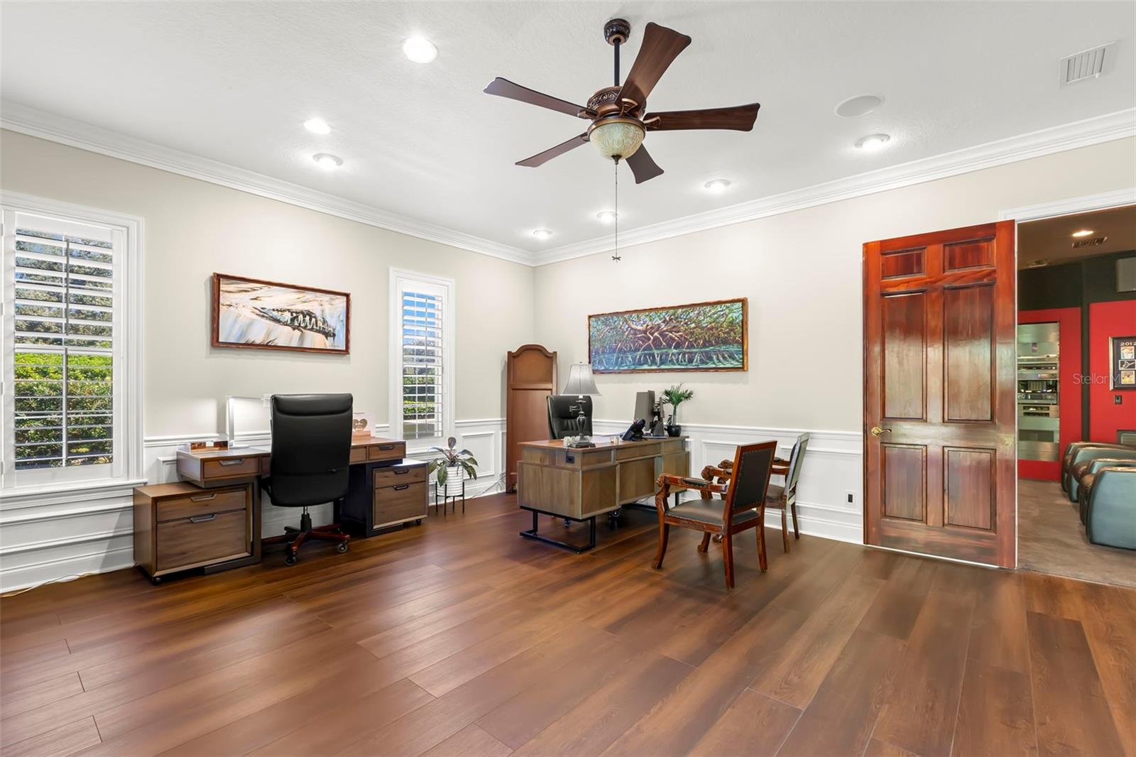 Listing photo id 28 for 9183 Waterash Lane N