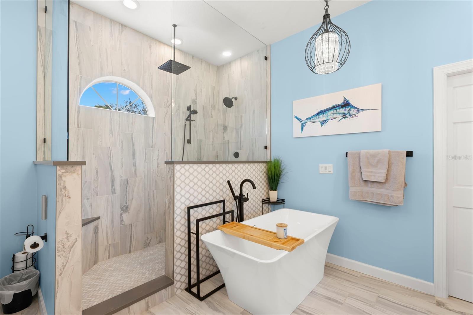 Listing photo id 40 for 9183 Waterash Lane N