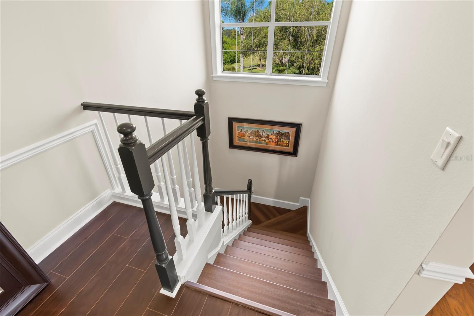 Listing photo id 43 for 9183 Waterash Lane N