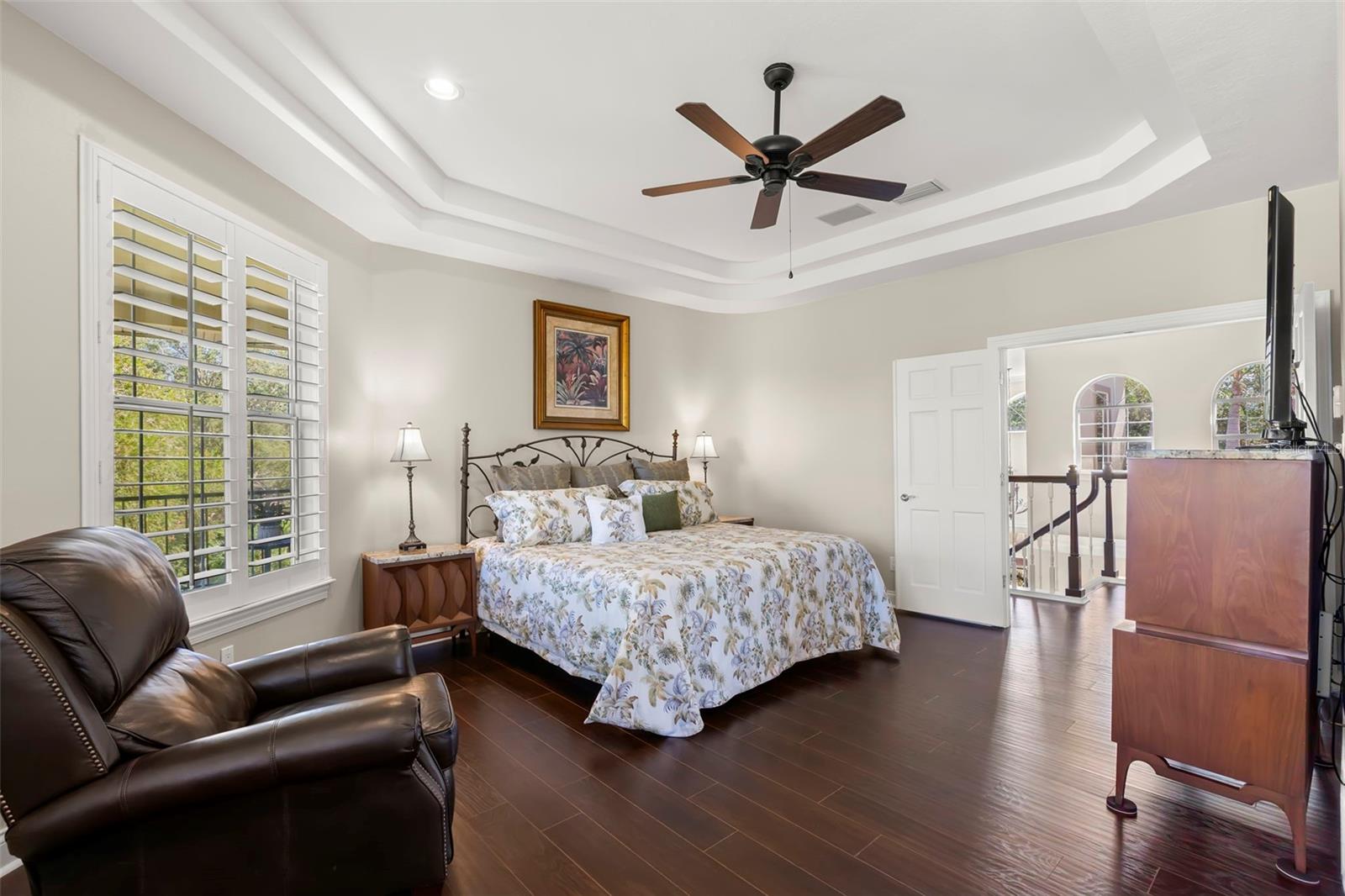 Listing photo id 44 for 9183 Waterash Lane N