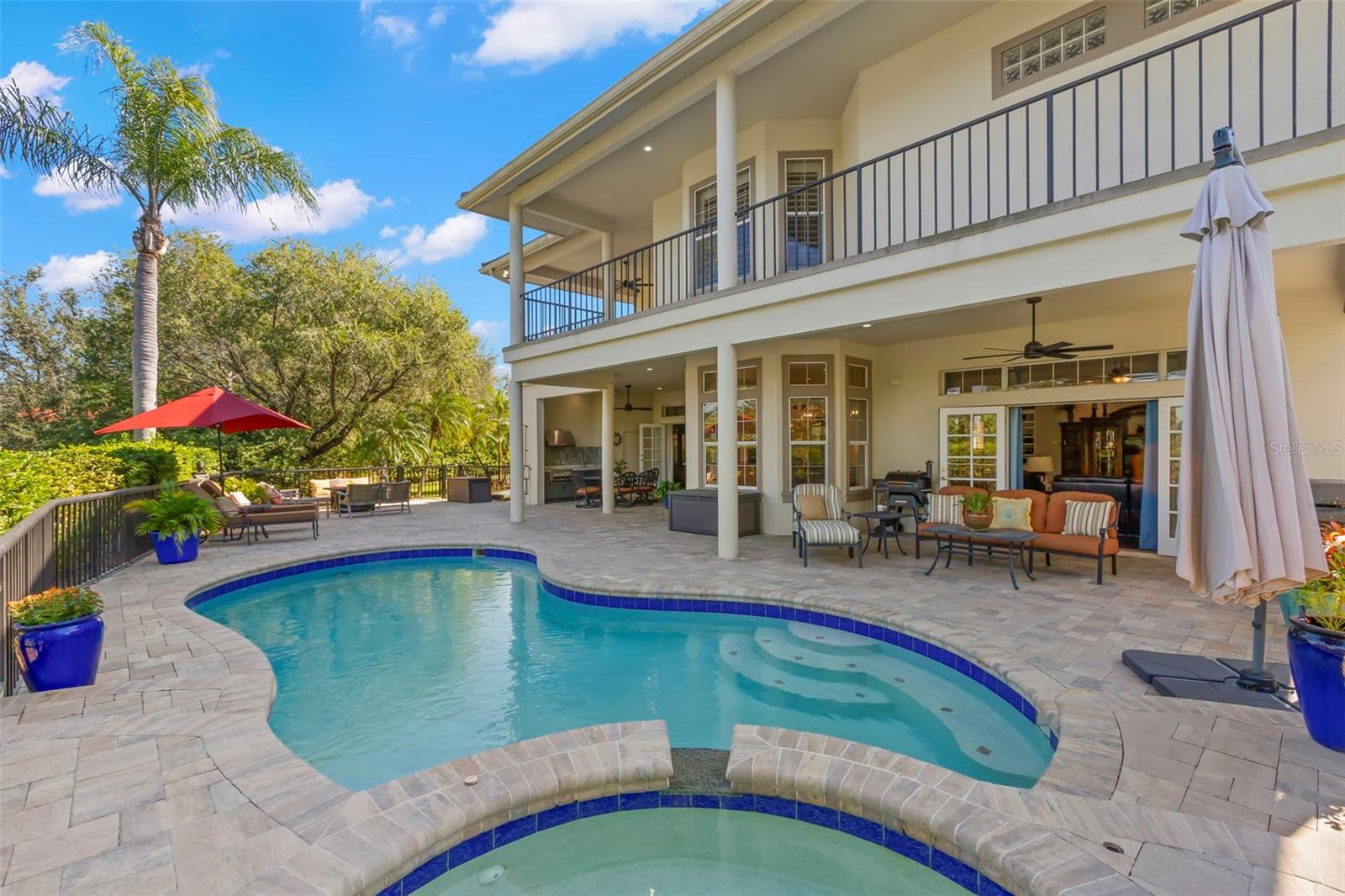 Listing photo id 60 for 9183 Waterash Lane N