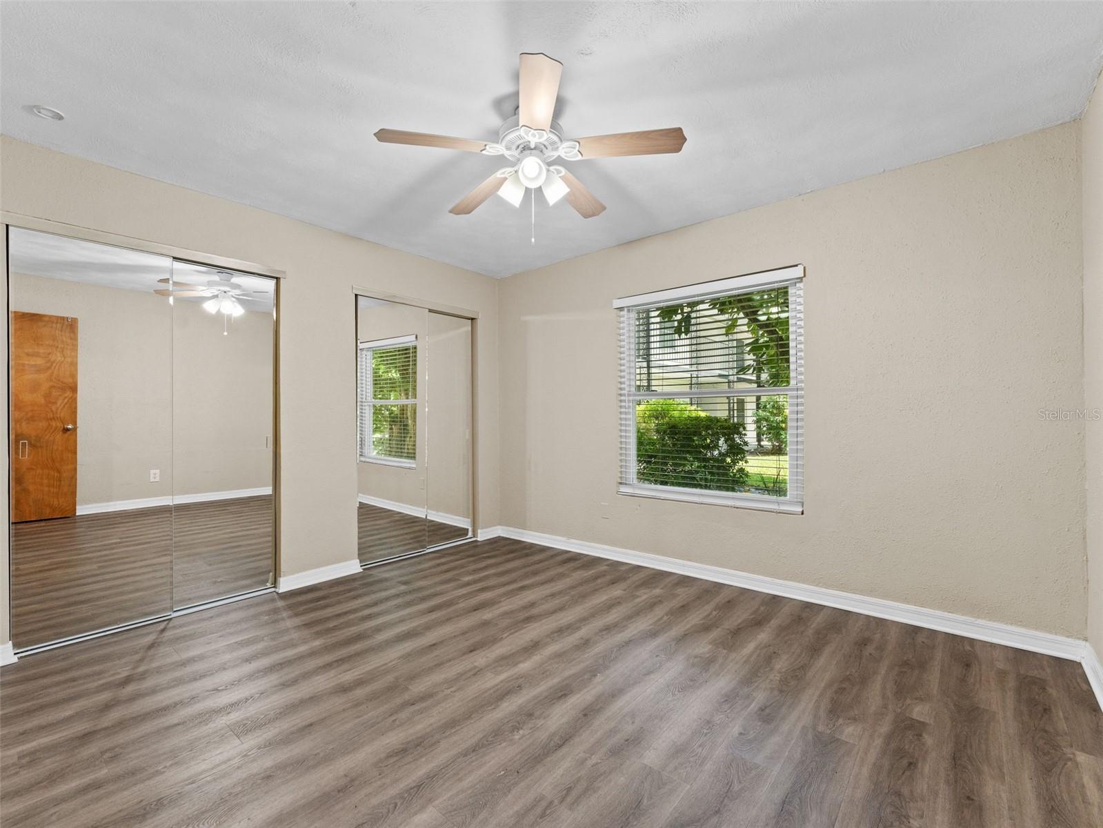 Image 10 of 14 For 2808 Azeele Street 117