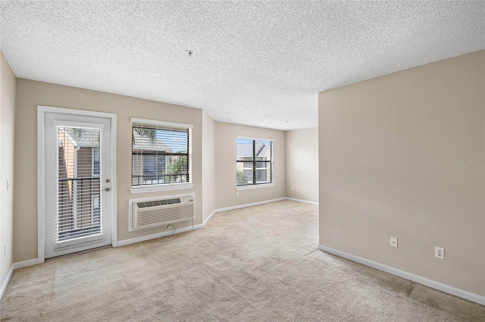 Image 10 of 28 For 11901 4th Street N 5311