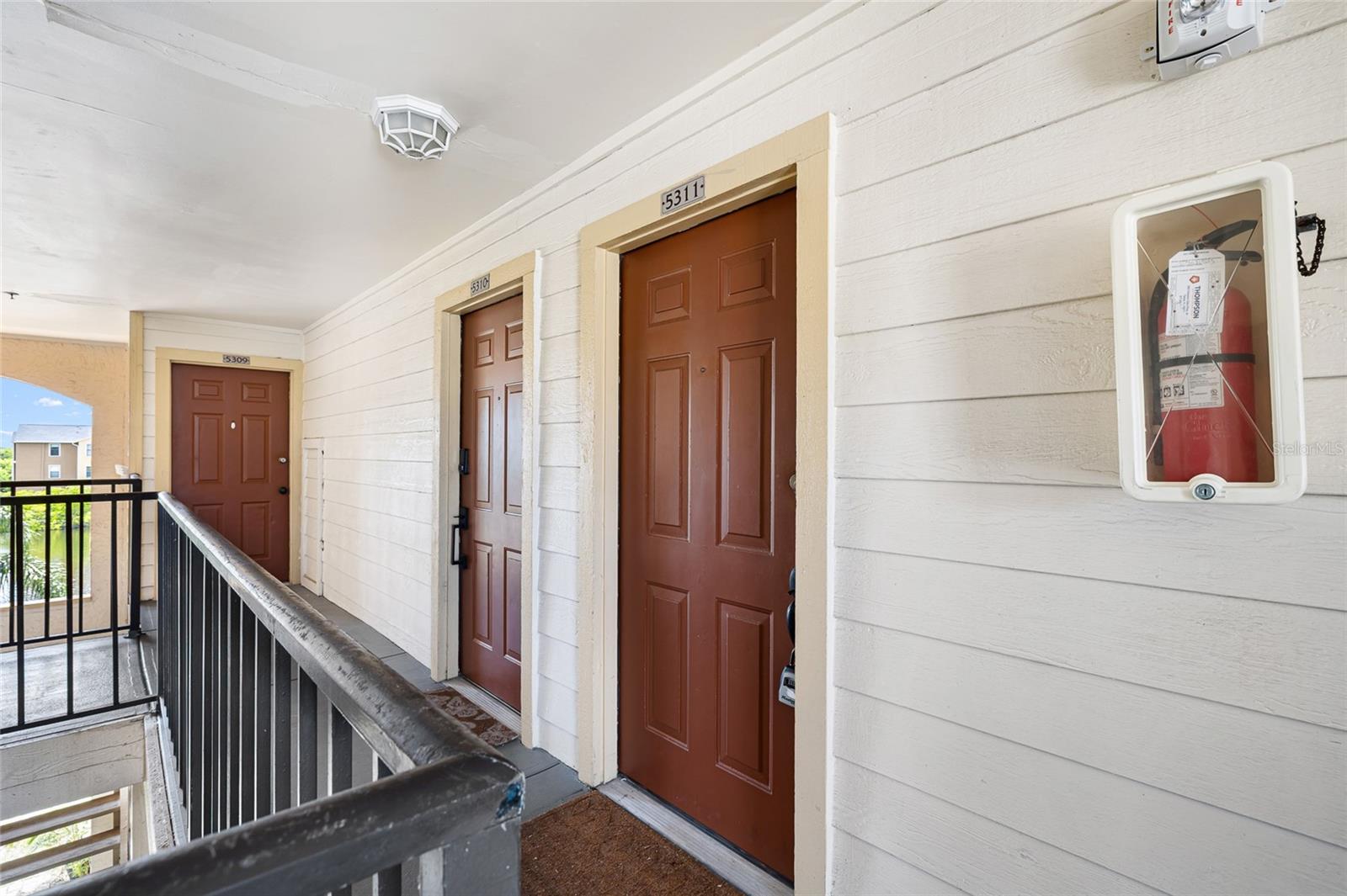 Image 5 of 28 For 11901 4th Street N 5311