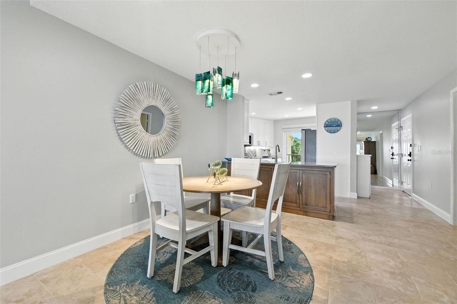 Image 13 of 33 For 7540 Sunshine Skyway Lane S 221