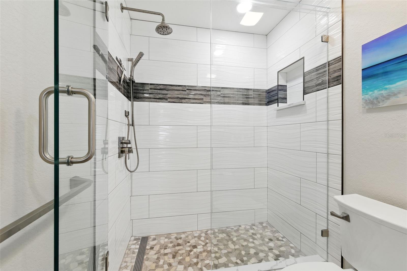 Image 22 of 33 For 7540 Sunshine Skyway Lane S 221