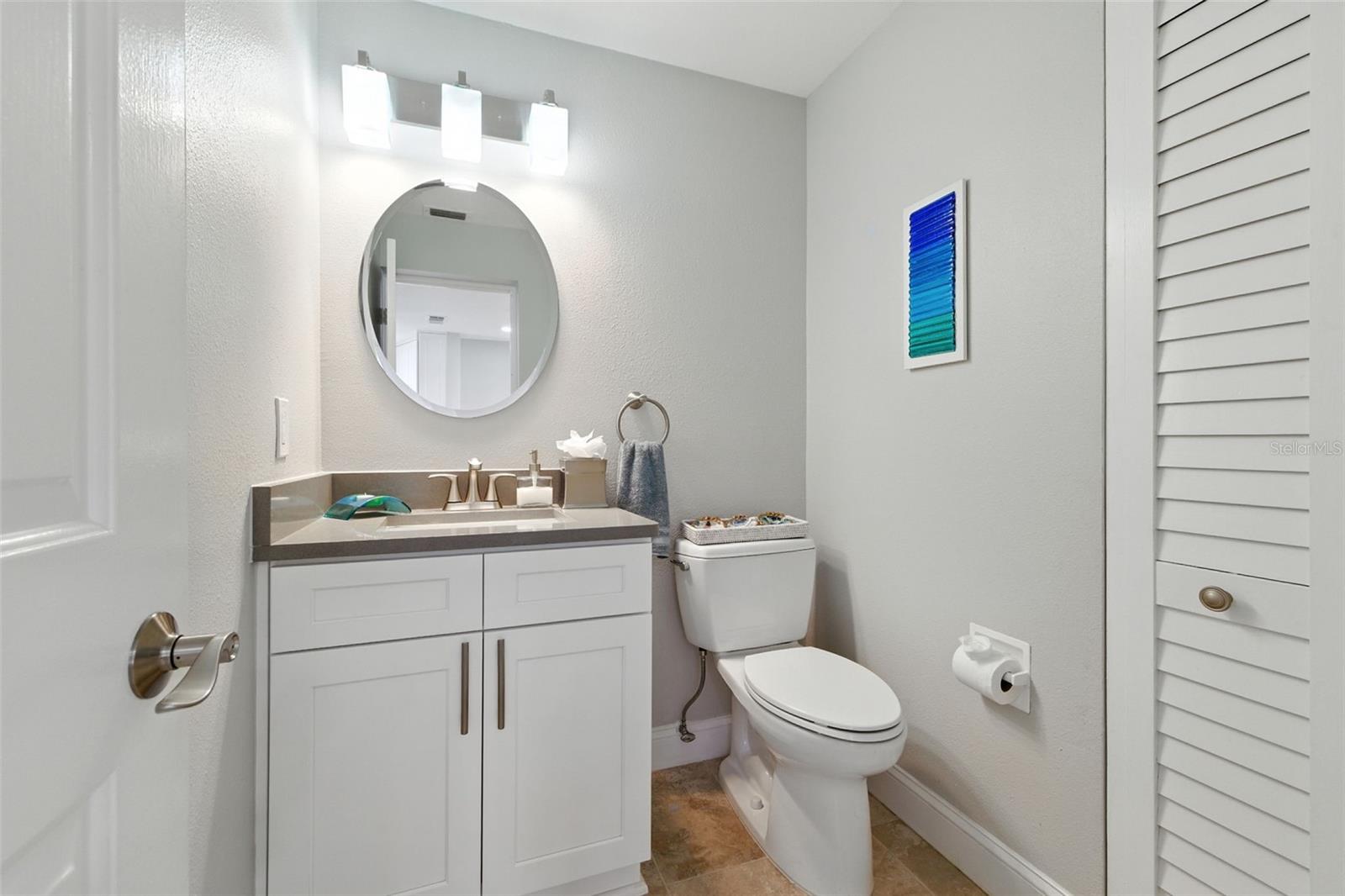 Image 30 of 33 For 7540 Sunshine Skyway Lane S 221