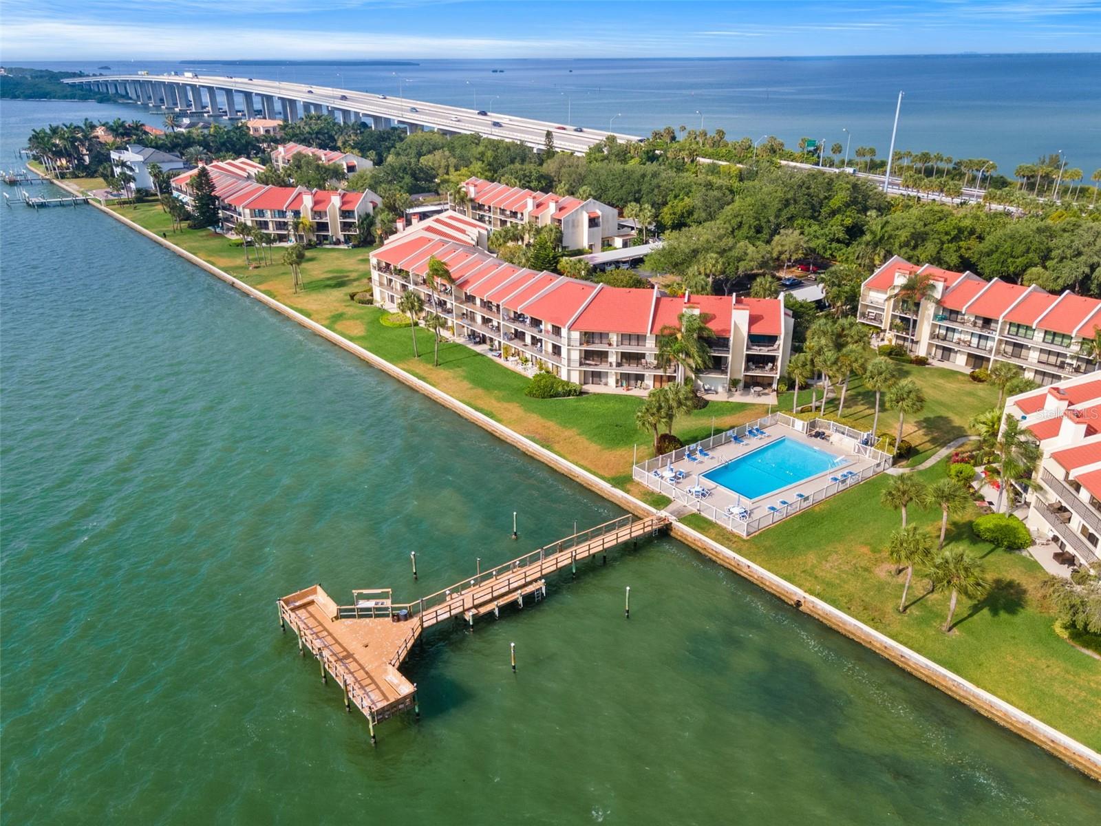 Image 32 of 33 For 7540 Sunshine Skyway Lane S 221