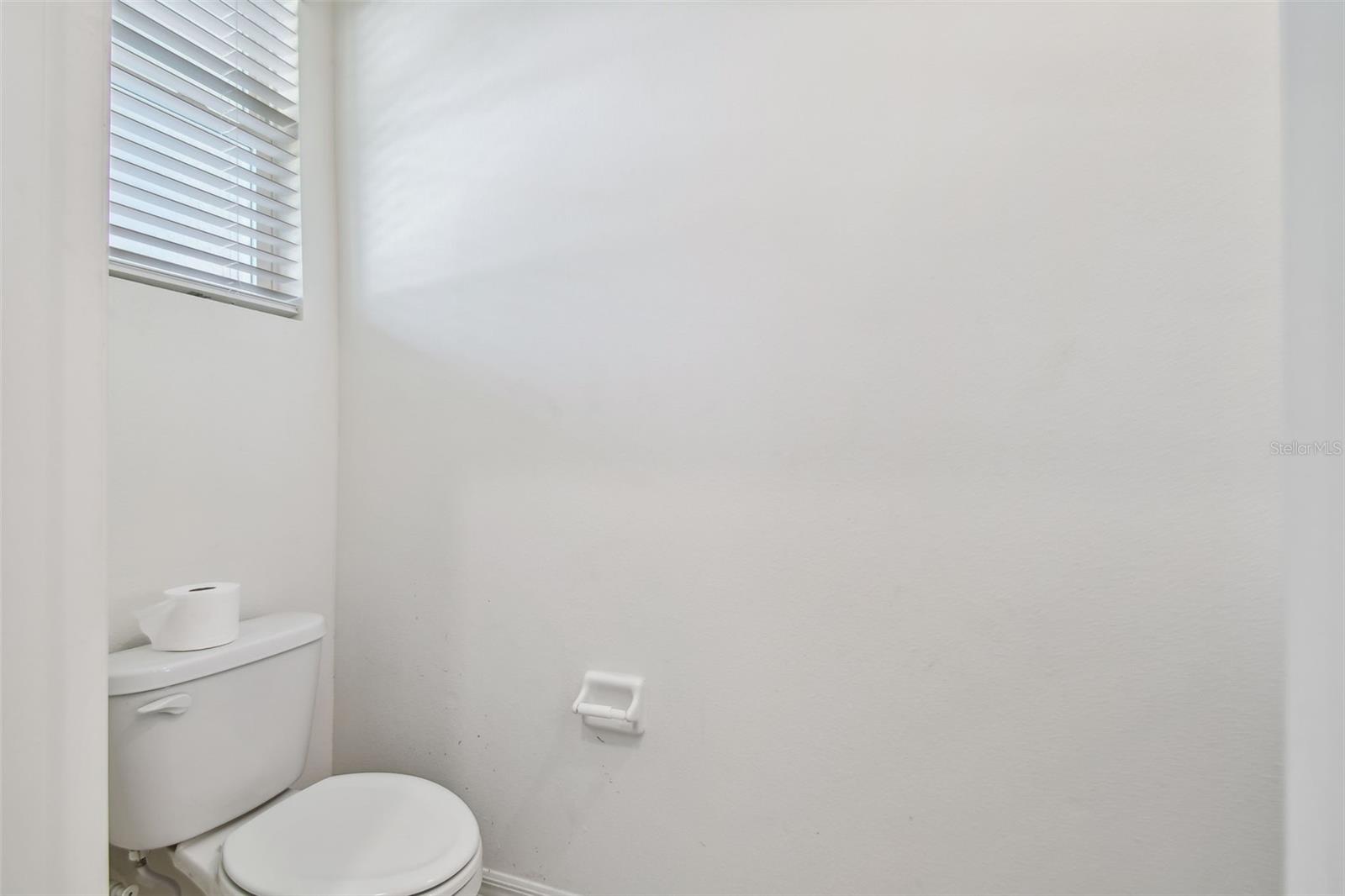 Image 11 of 82 For 33078 Major Oak Drive