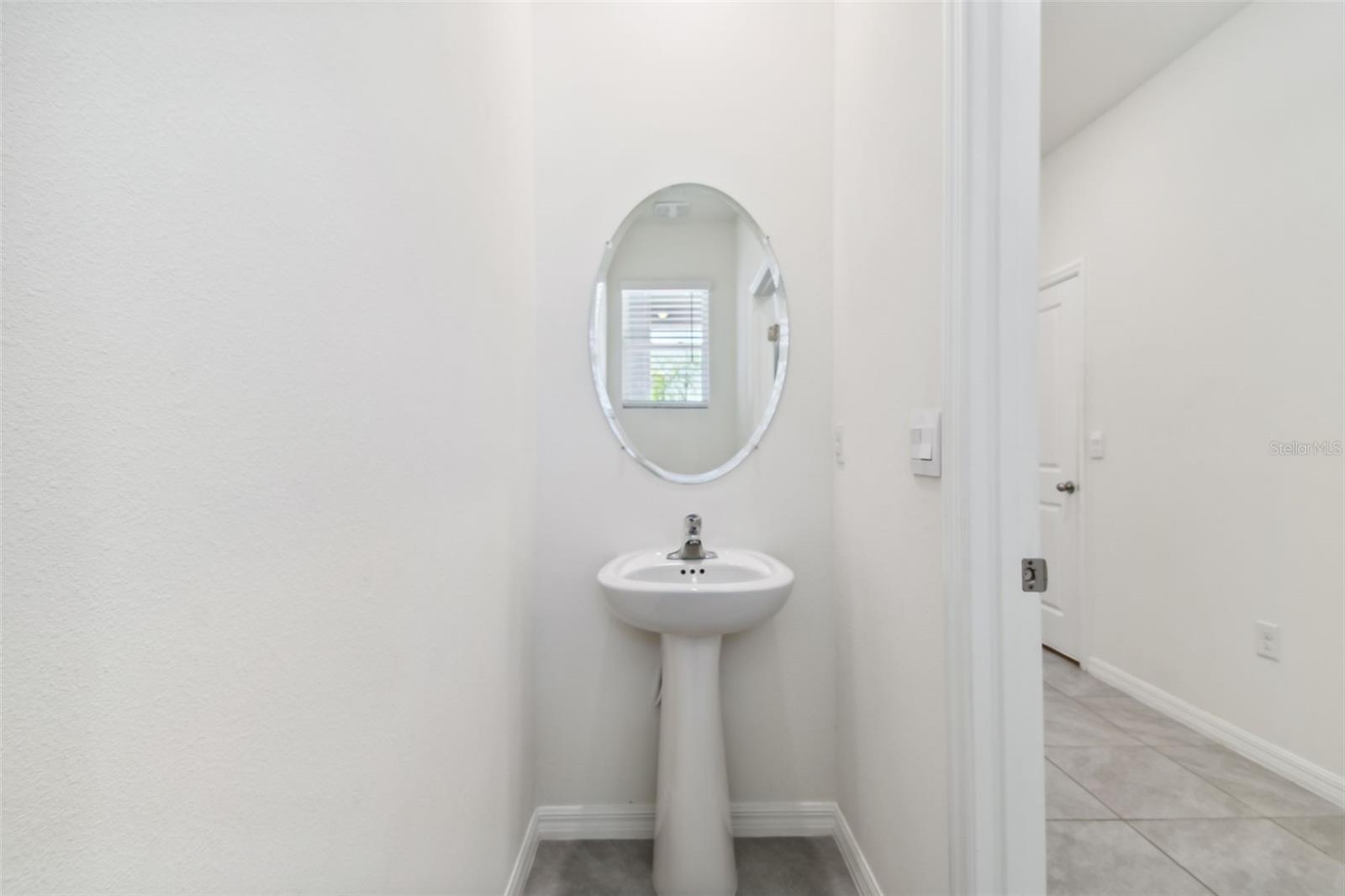 Image 12 of 82 For 33078 Major Oak Drive