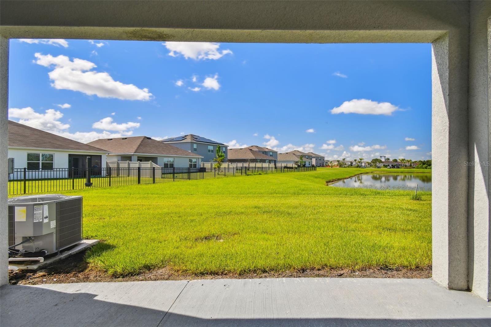 Image 28 of 82 For 33078 Major Oak Drive