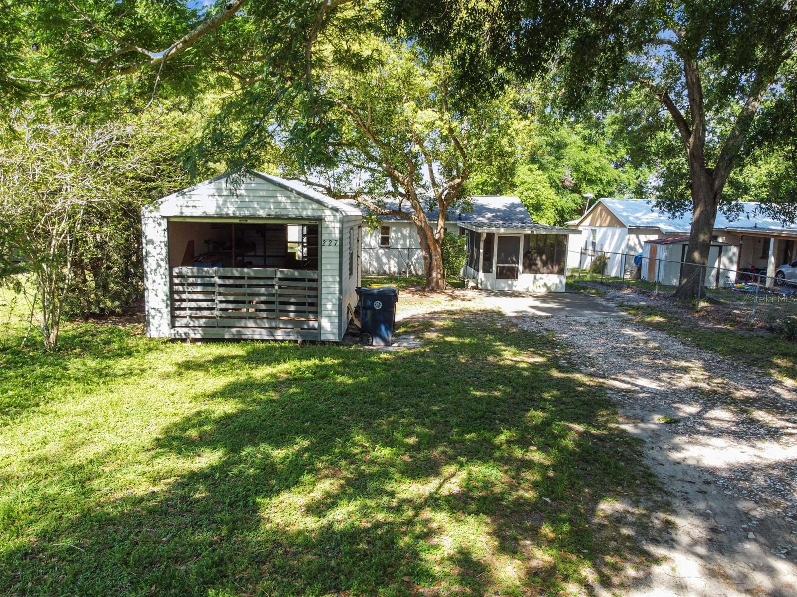 Image 30 of 62 For 227 Mckean Street