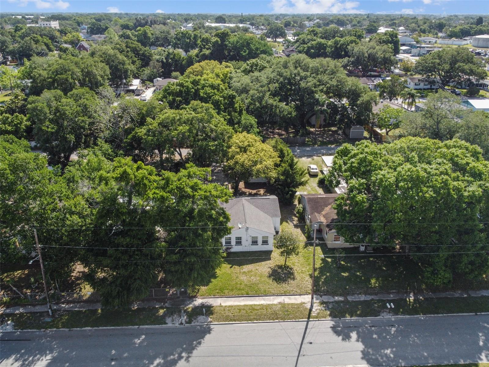 Image 52 of 62 For 227 Mckean Street