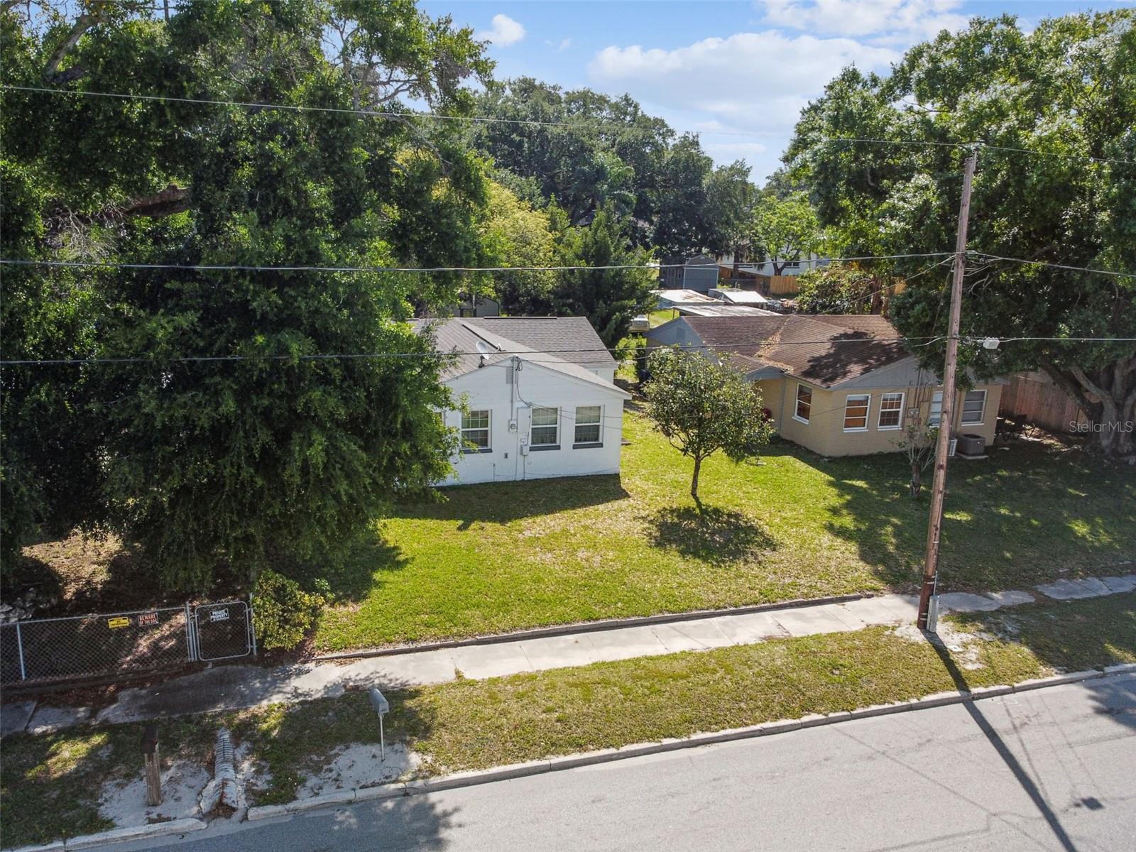 Image 56 of 62 For 227 Mckean Street