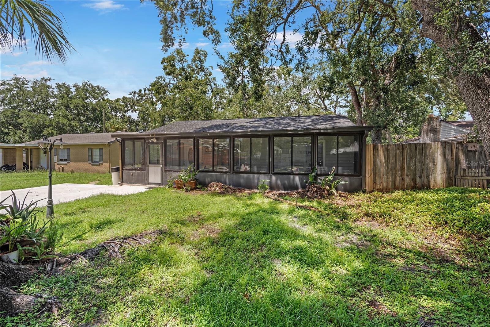 Image 3 of 22 For 4715 Knights Avenue