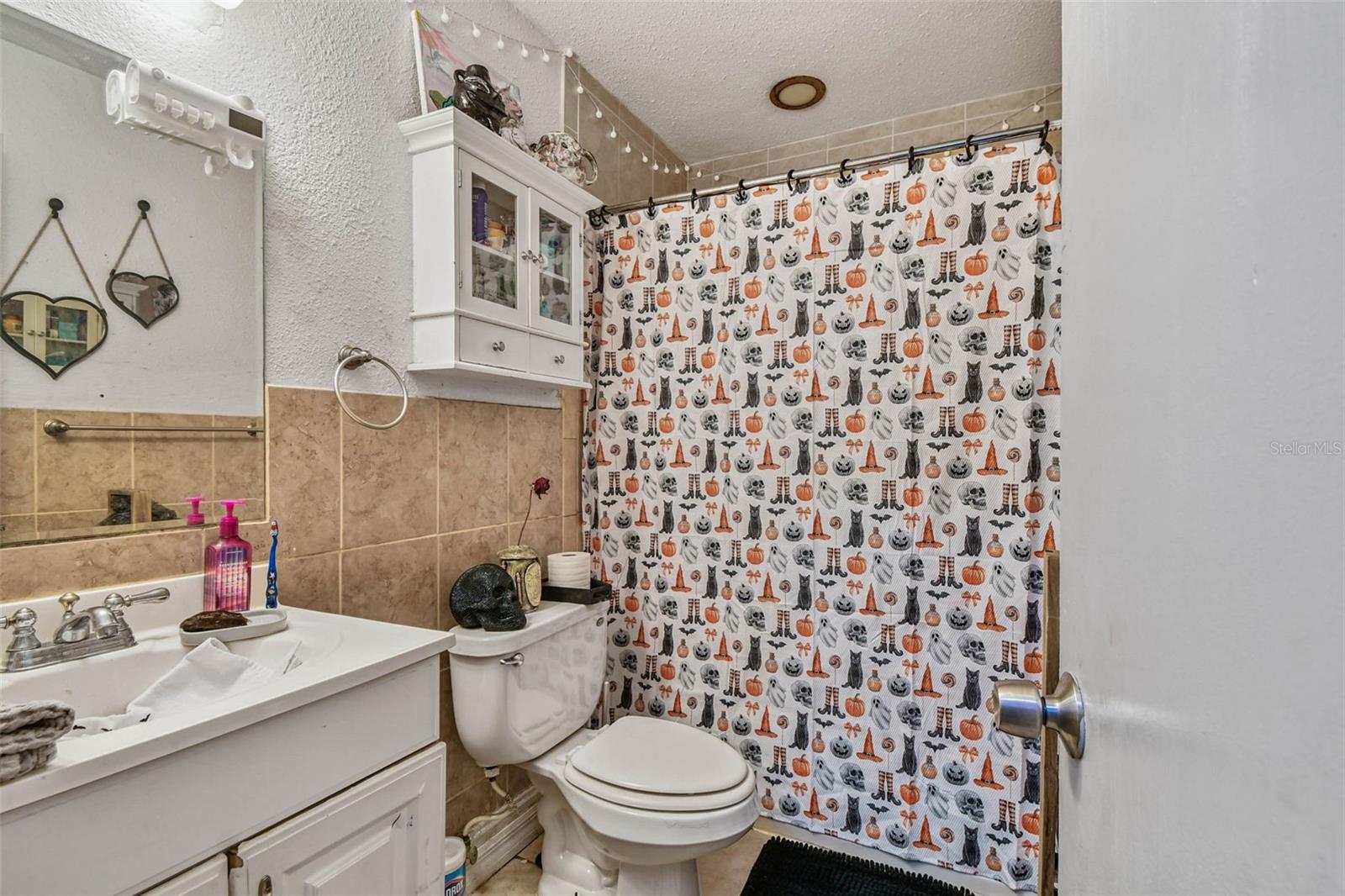 Image 11 of 18 For 7611 La Mesita Court 7611