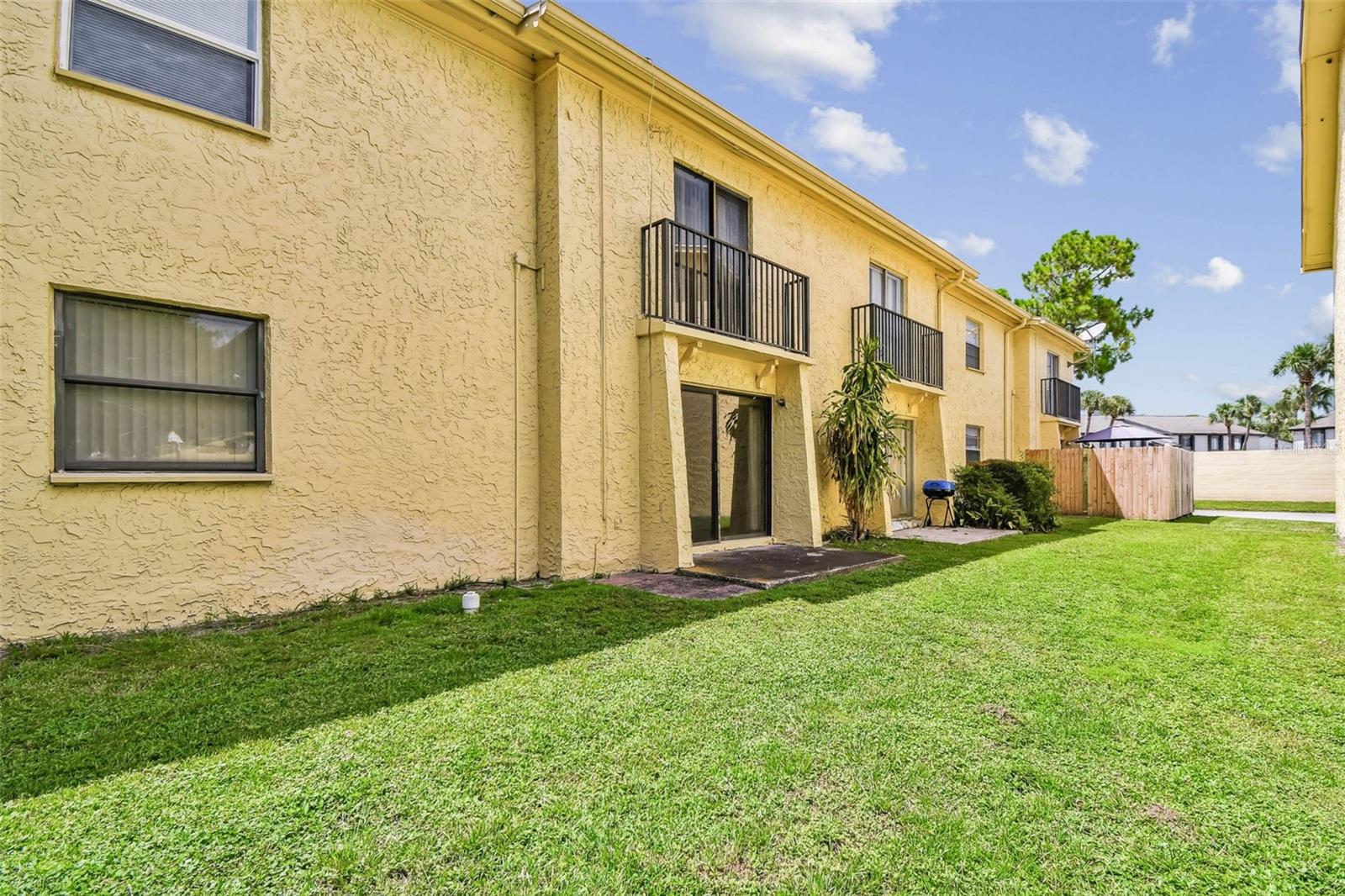 Image 12 of 18 For 7611 La Mesita Court 7611