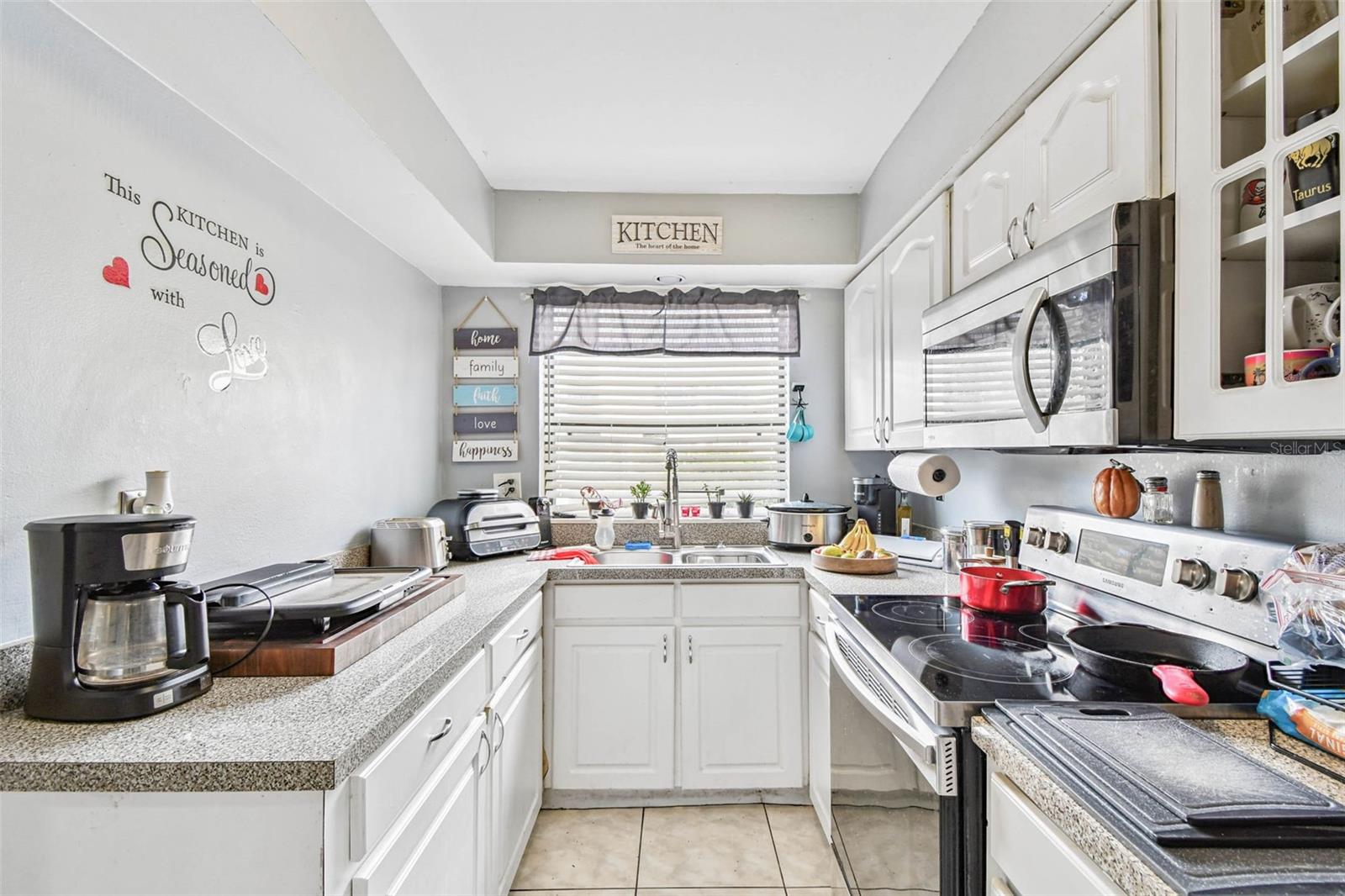 Image 5 of 18 For 7611 La Mesita Court 7611