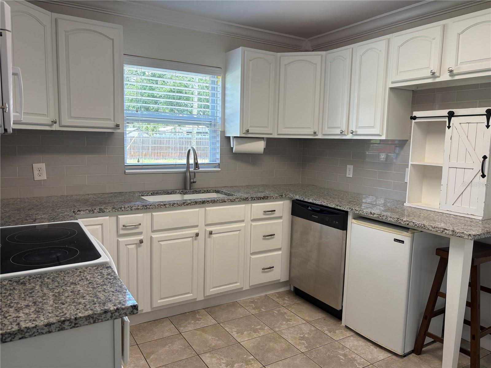 Image 20 of 29 For 6702 Kissimmee Street