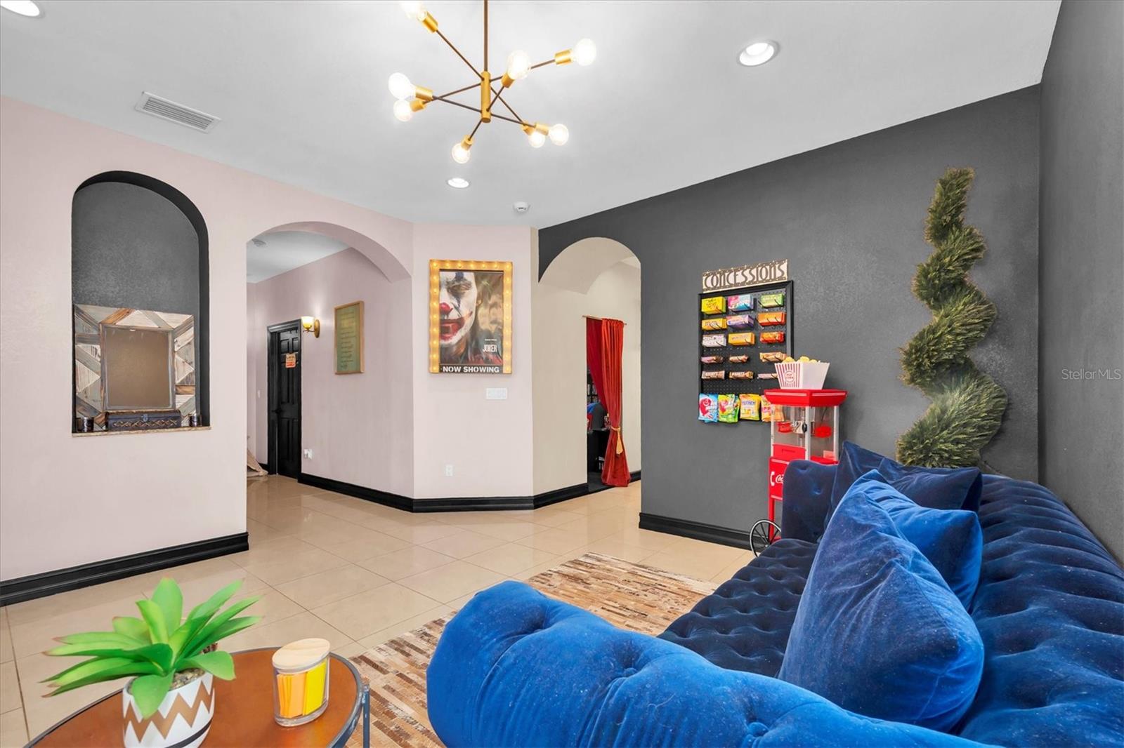 Image 12 of 47 For 8930 Newport Avenue