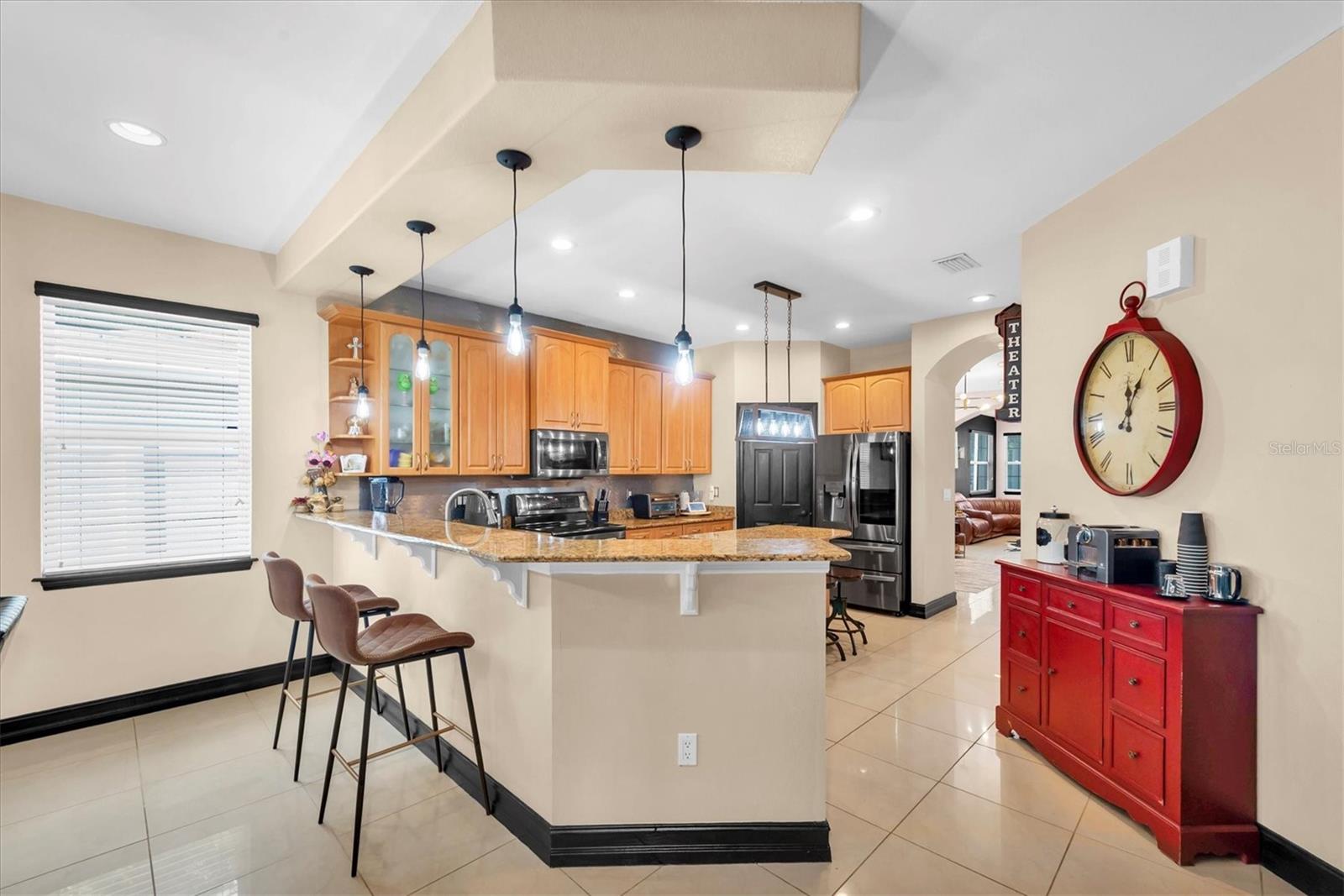 Image 14 of 47 For 8930 Newport Avenue