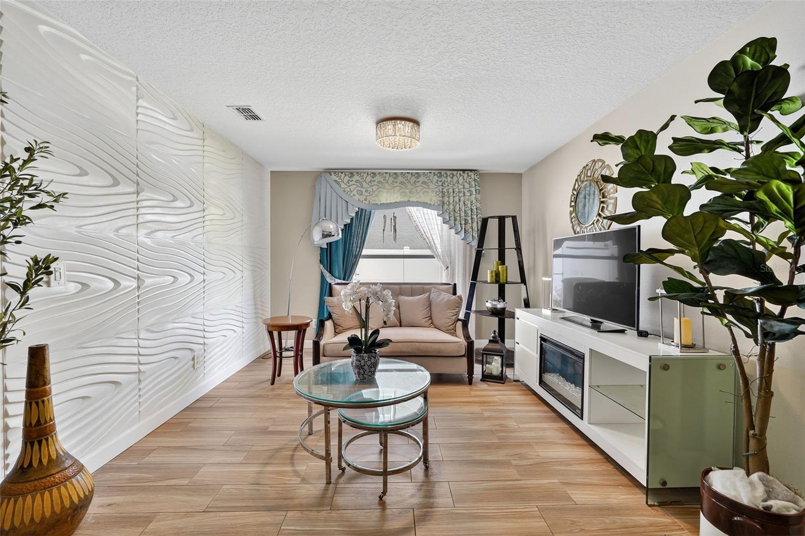 Image 26 of 59 For 2638 Eagle Canyon Drive N