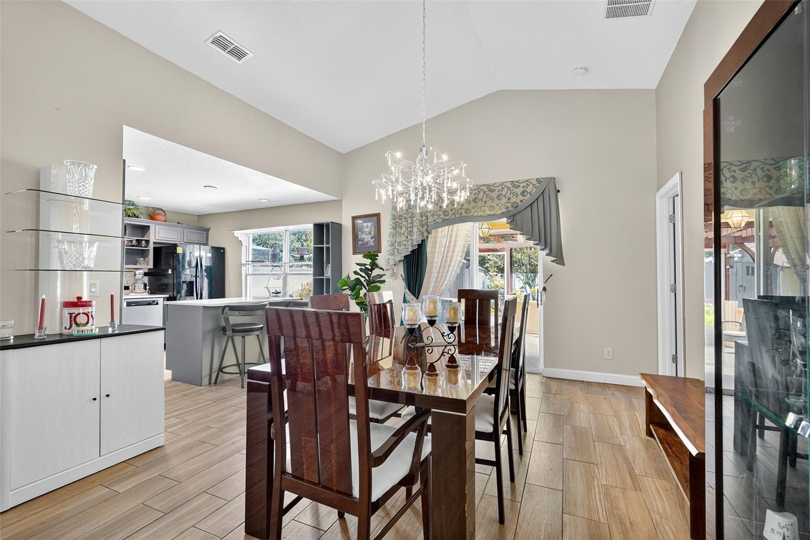 Image 28 of 59 For 2638 Eagle Canyon Drive N