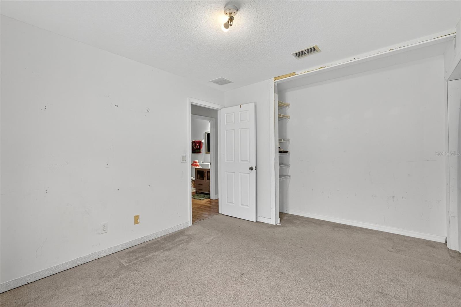 Image 35 of 59 For 2638 Eagle Canyon Drive N