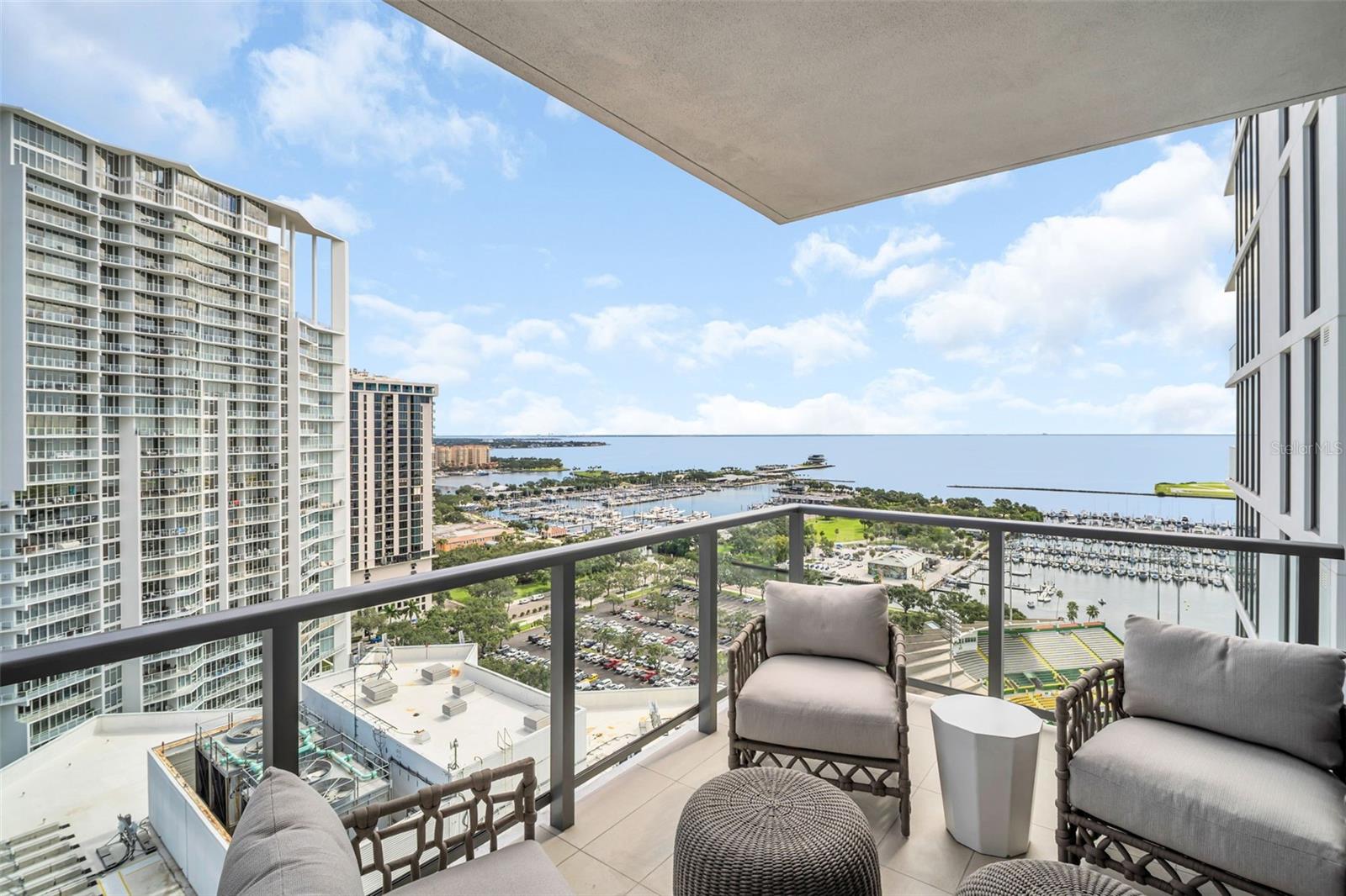 Details for 301 1st Street S 2204, ST PETERSBURG, FL 33701