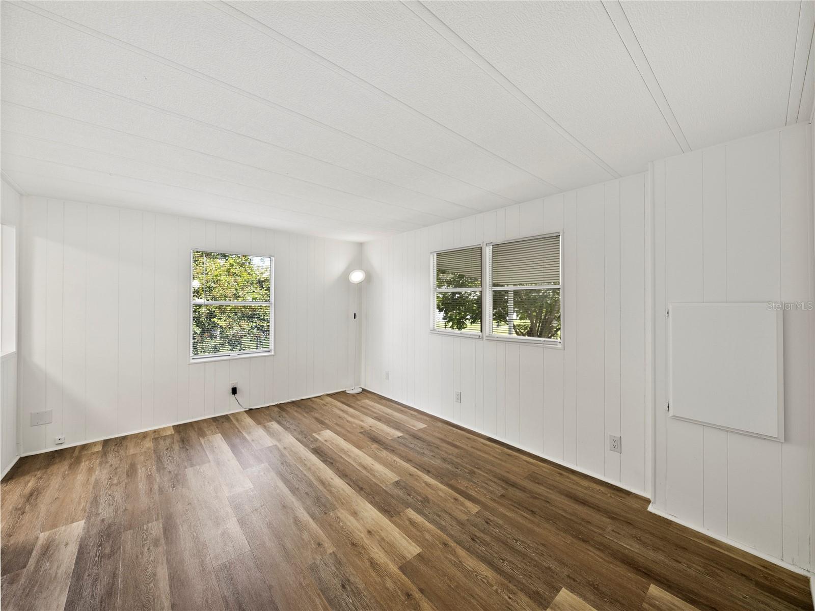 Image 28 of 73 For 1610 Reynolds Road 35