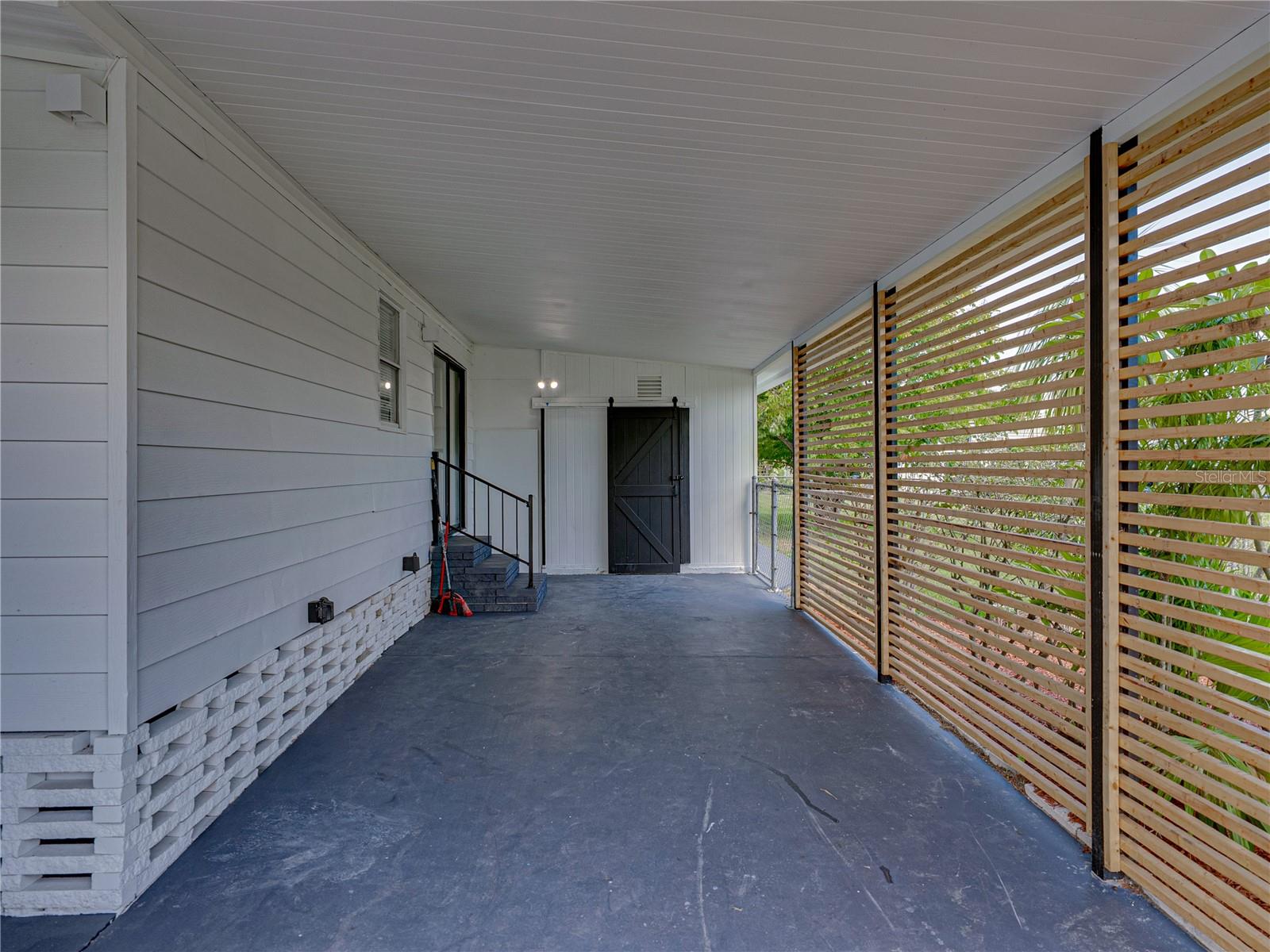 Image 40 of 73 For 1610 Reynolds Road 35